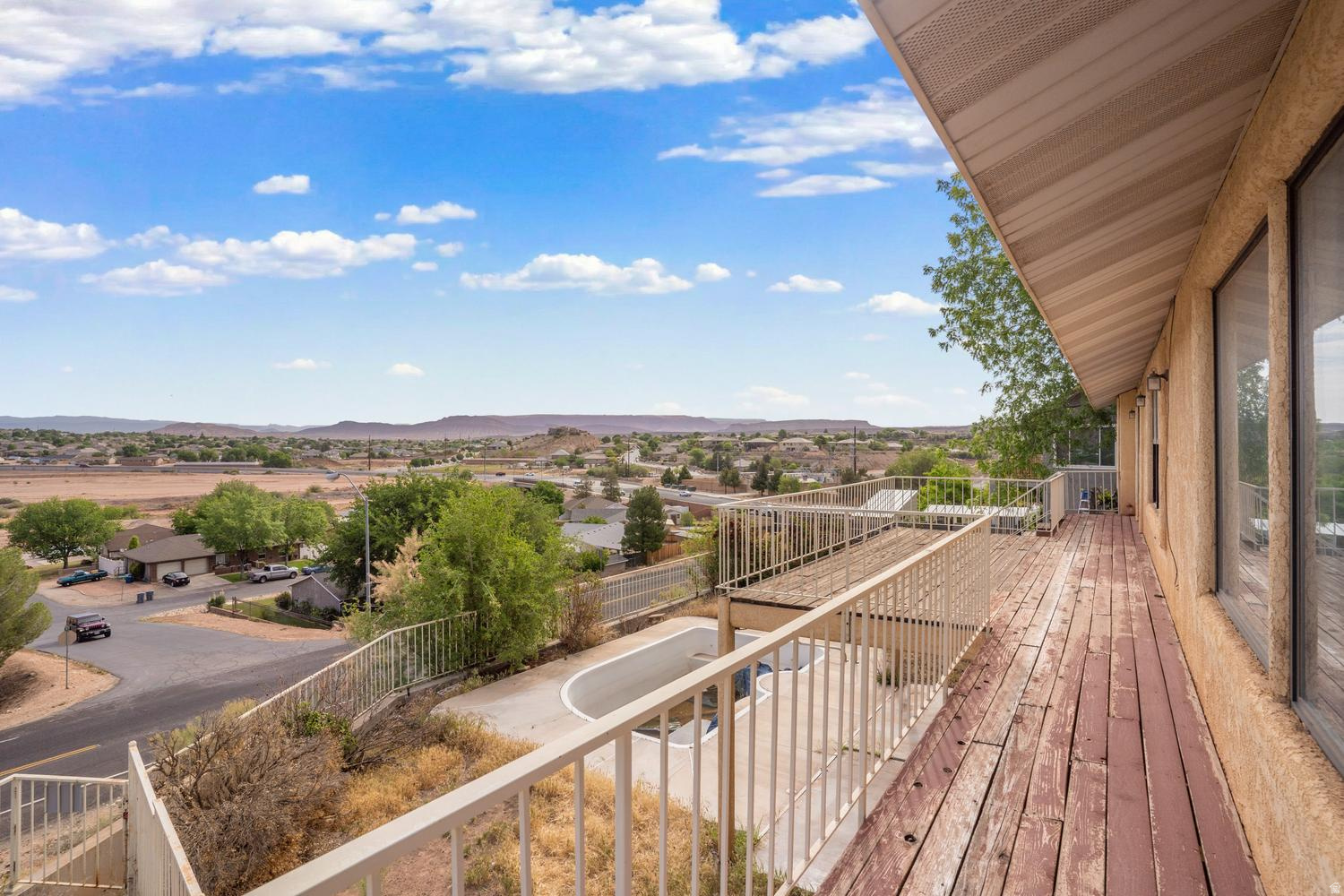 BLOOMINGTON HILLS 1 - Residential