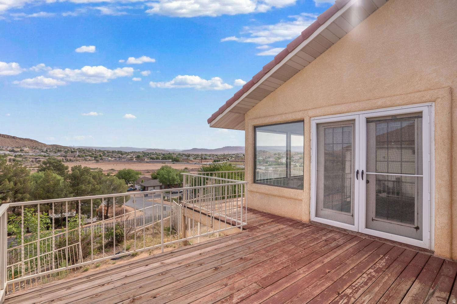BLOOMINGTON HILLS 1 - Residential