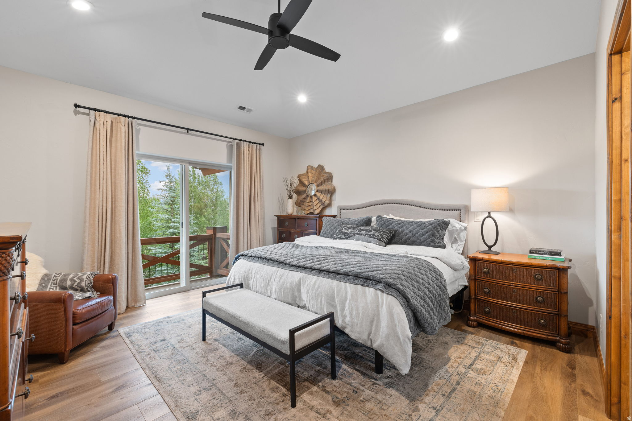 TURNBERRY - Residential