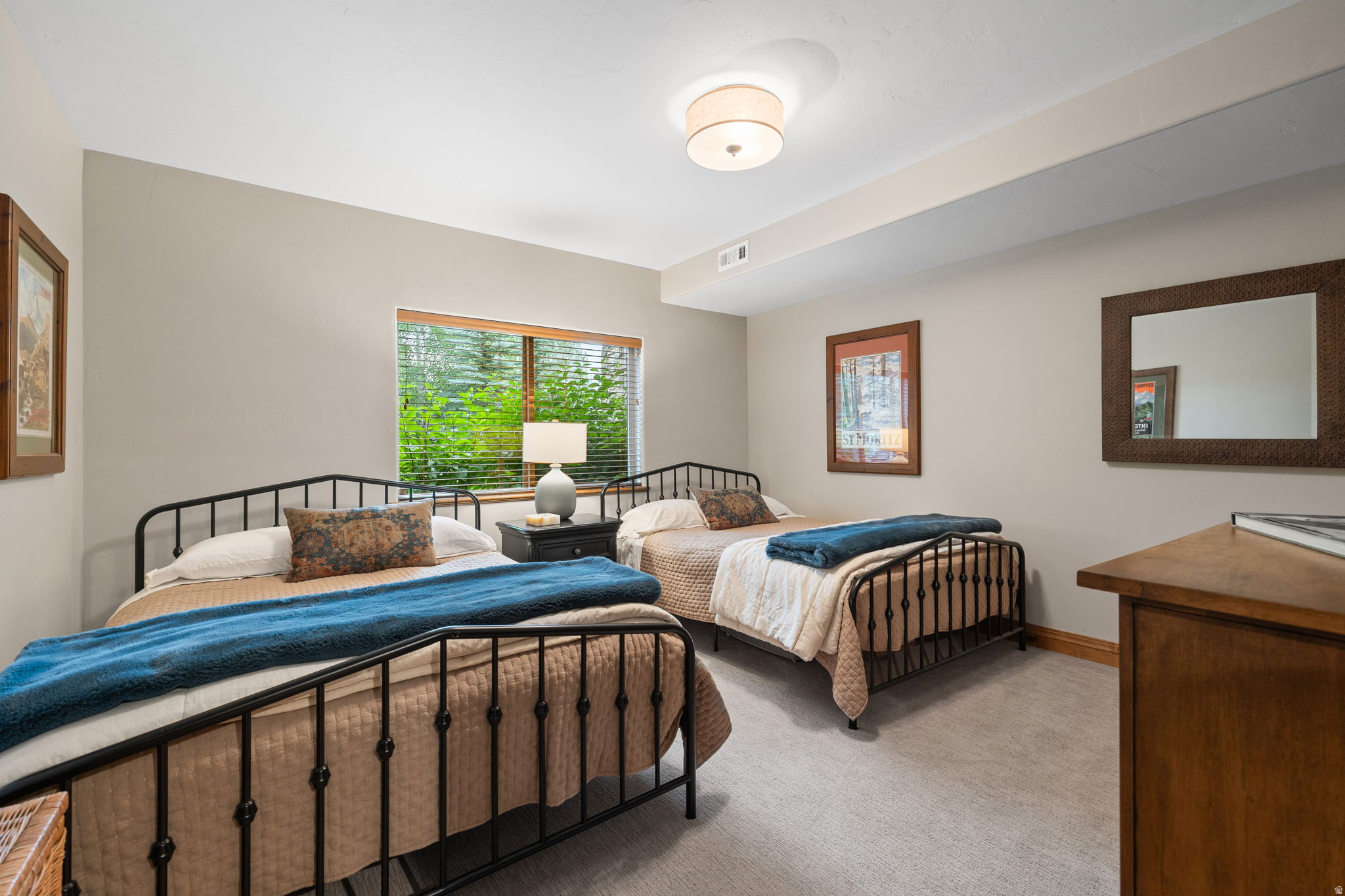 TURNBERRY - Residential
