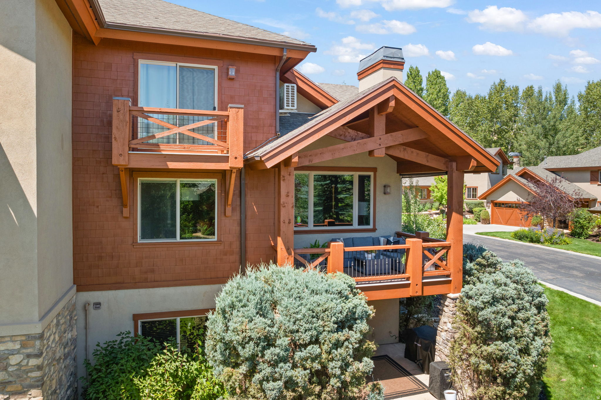 TURNBERRY - Residential