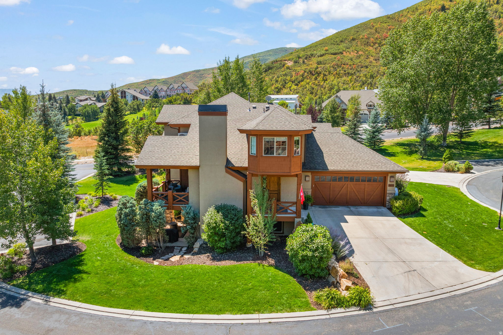 TURNBERRY - Residential