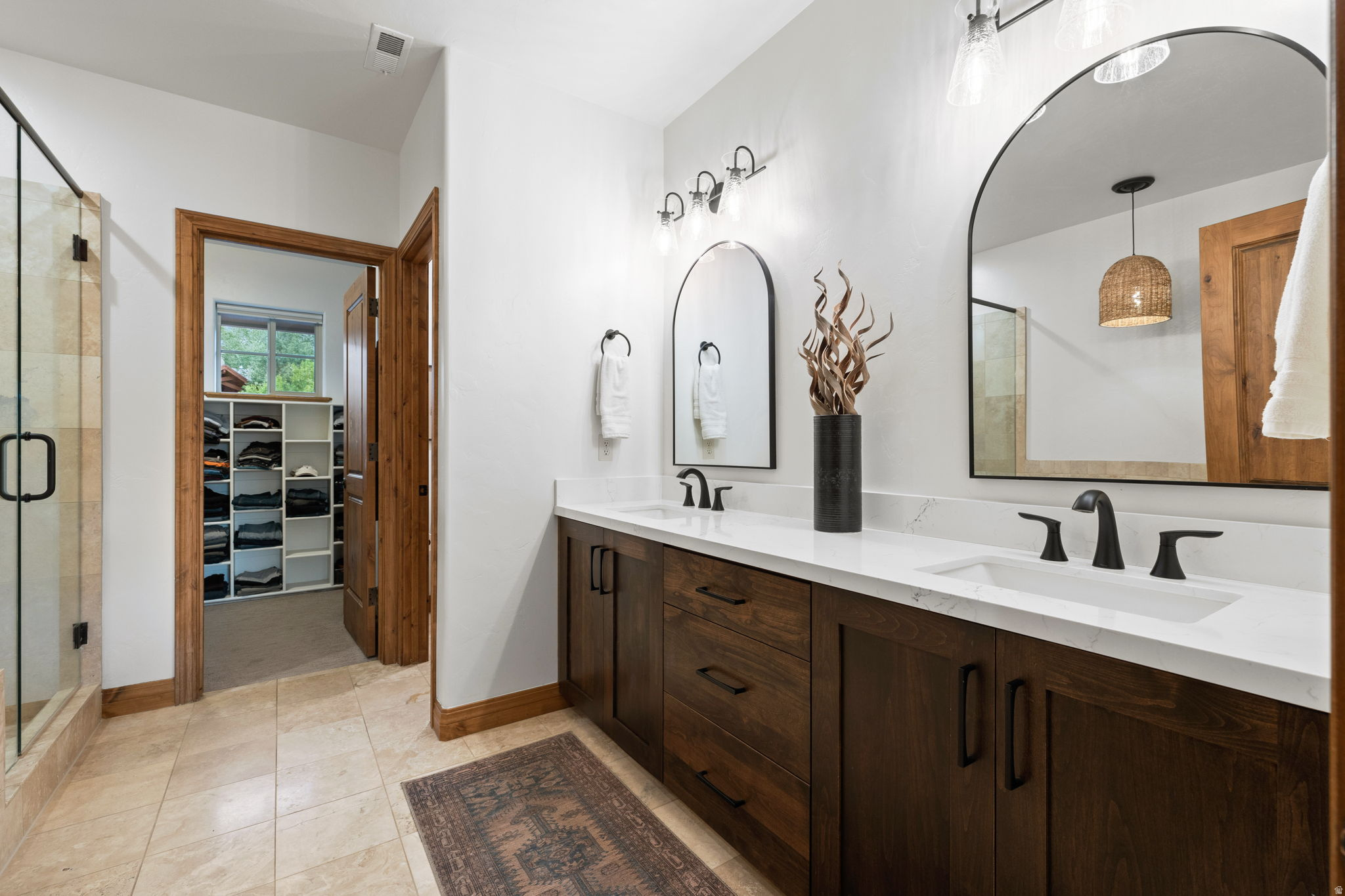 TURNBERRY - Residential
