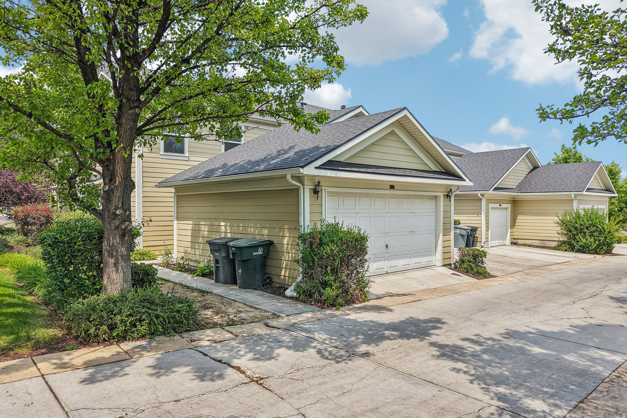 DAYBREAK TOWNHOME 1 - Residential