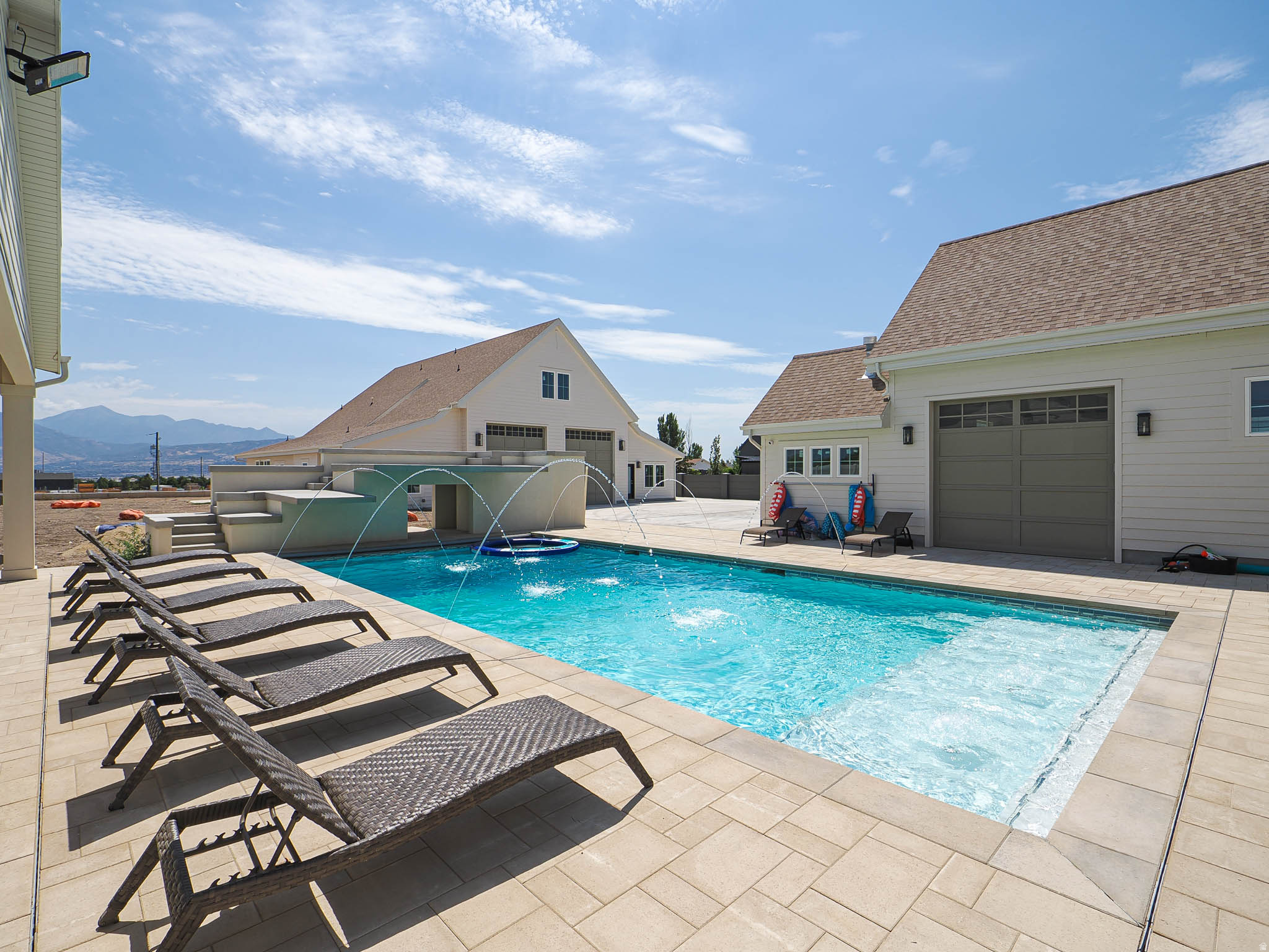 NEWFARM SUB - Residential