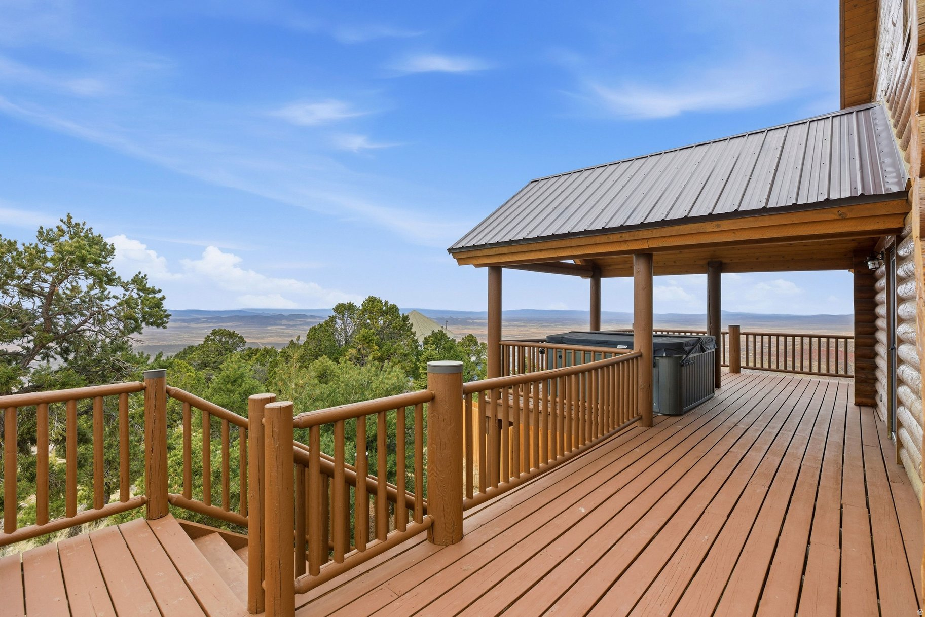 CEDAR HIGHLANDS - Residential