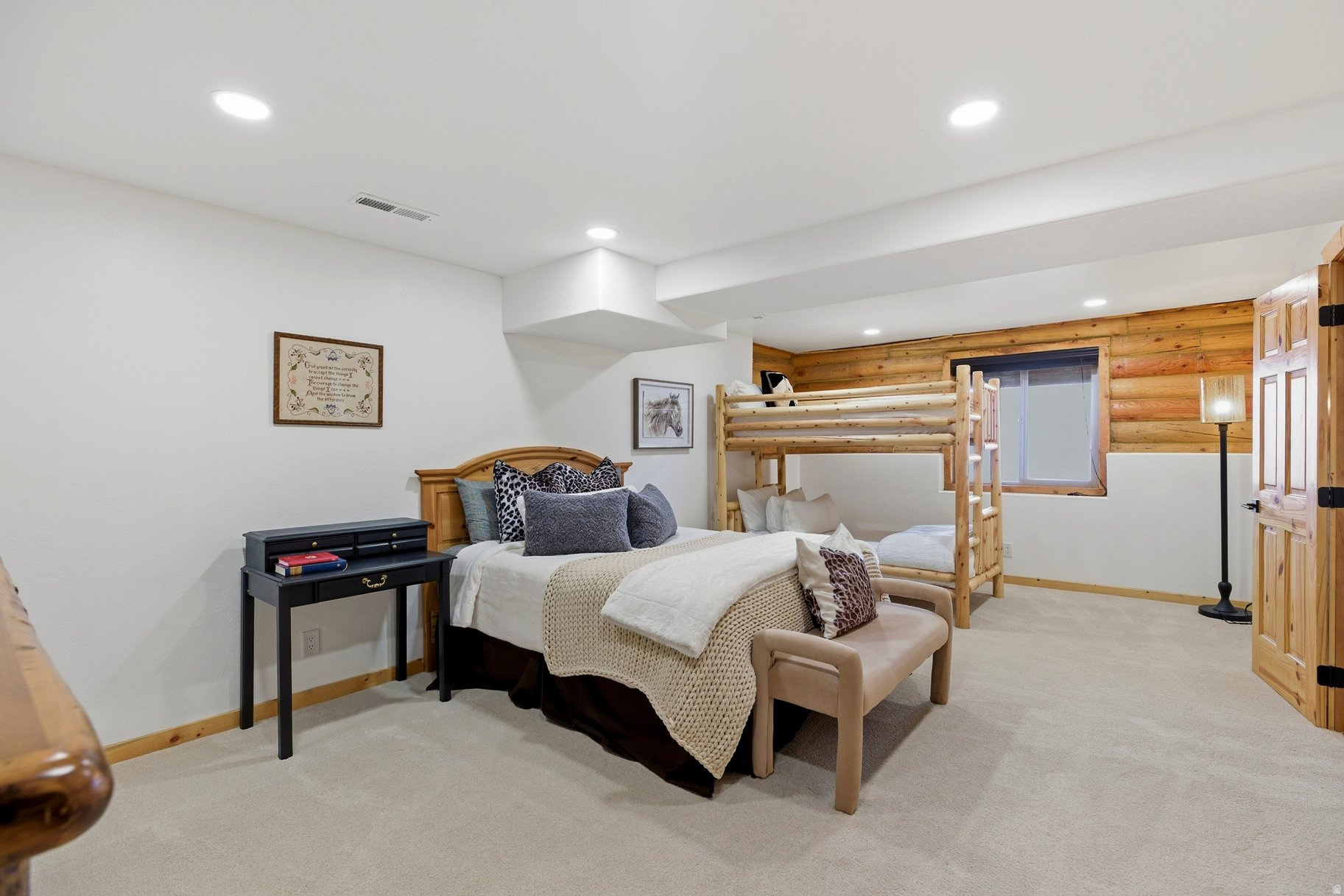 CEDAR HIGHLANDS - Residential