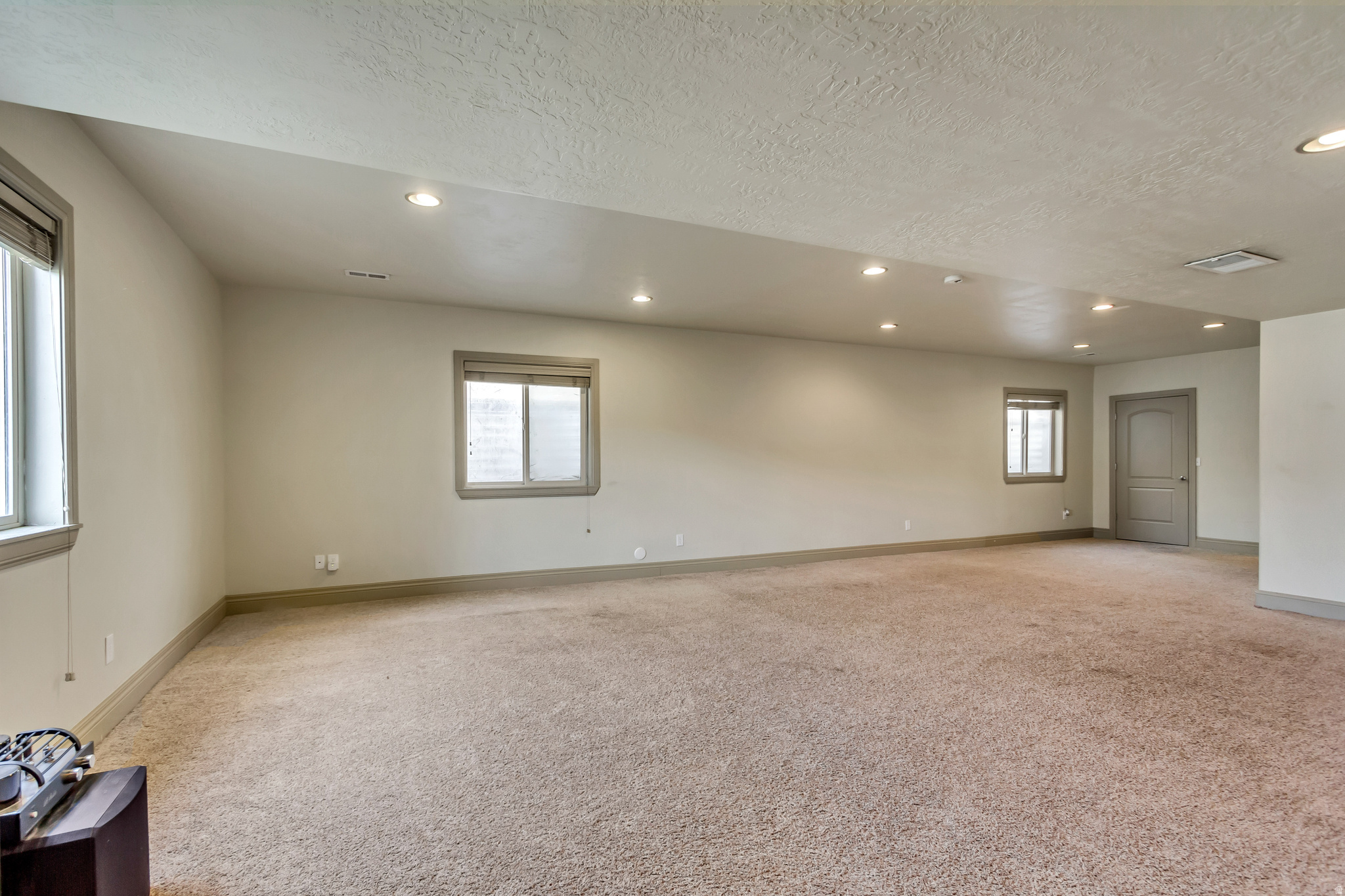 LEWIS PARK - Residential