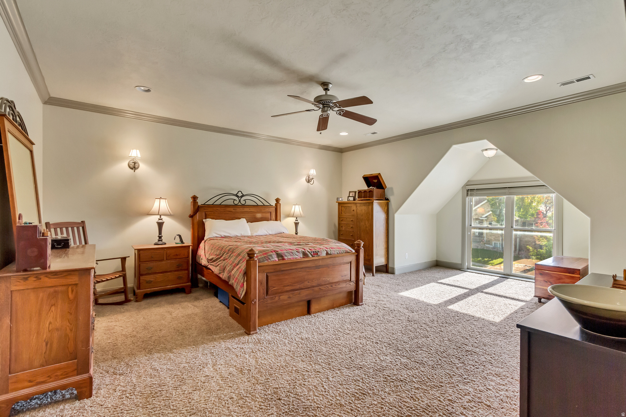 LEWIS PARK - Residential