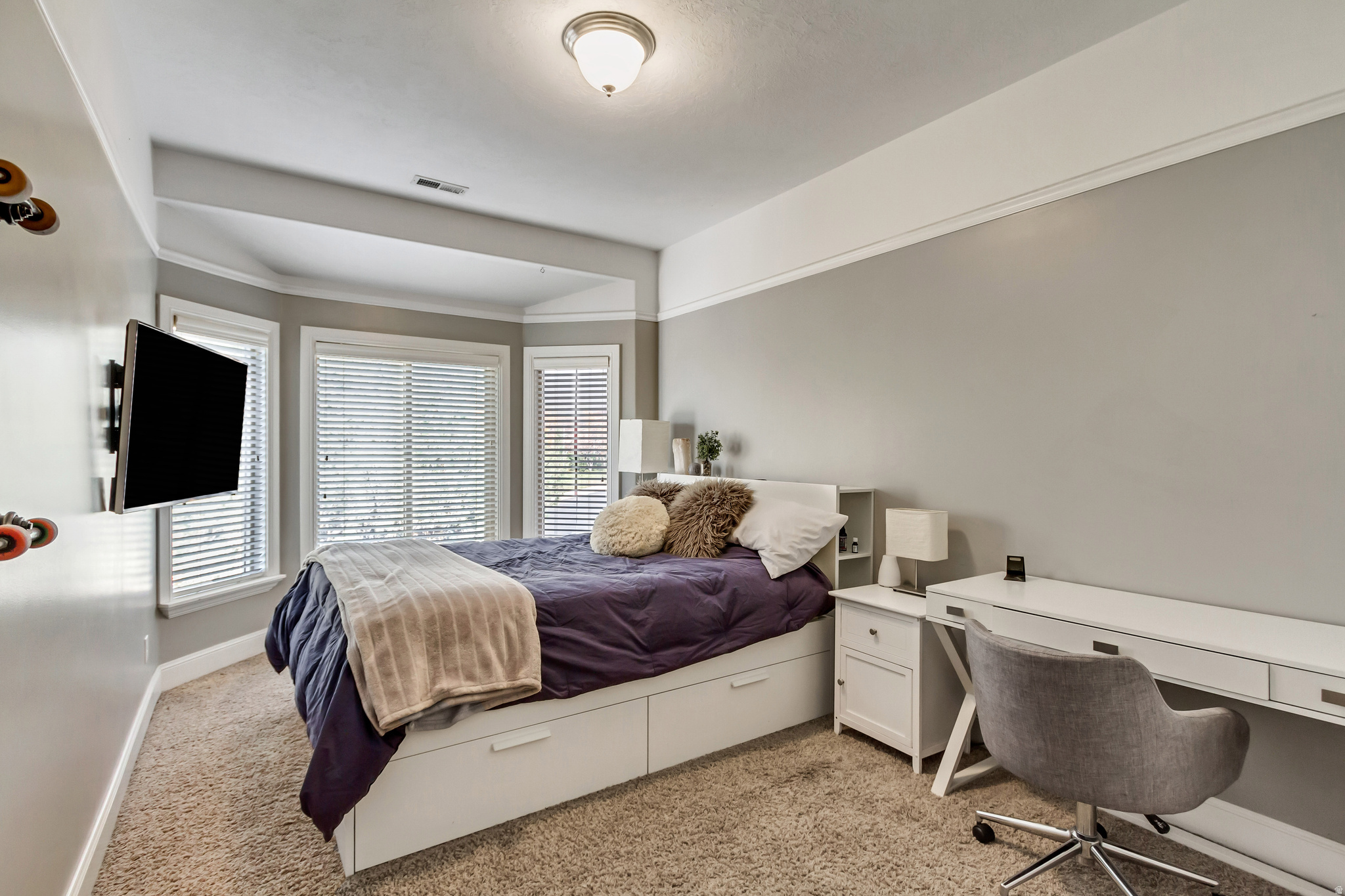 LEWIS PARK - Residential