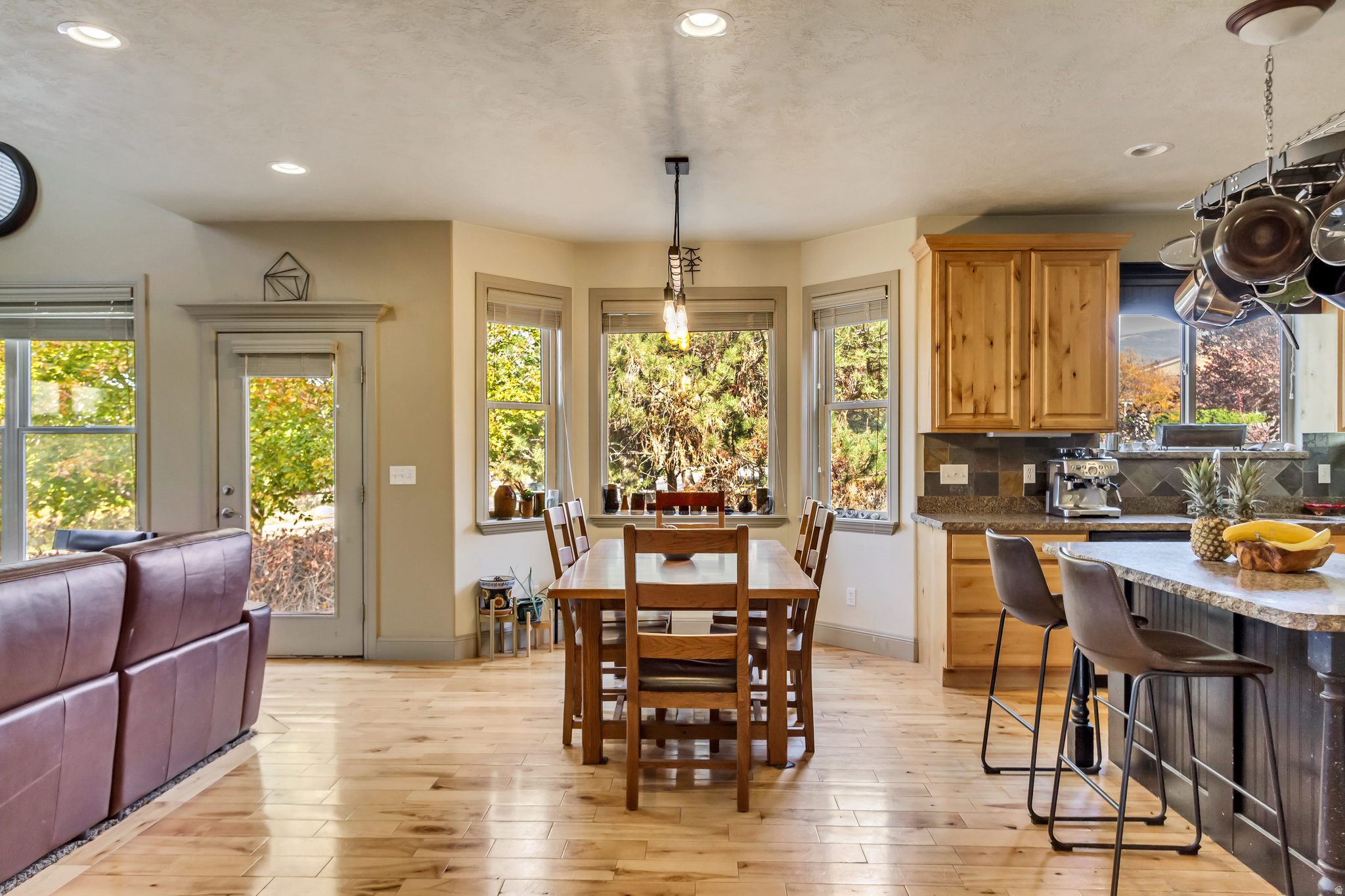 LEWIS PARK - Residential