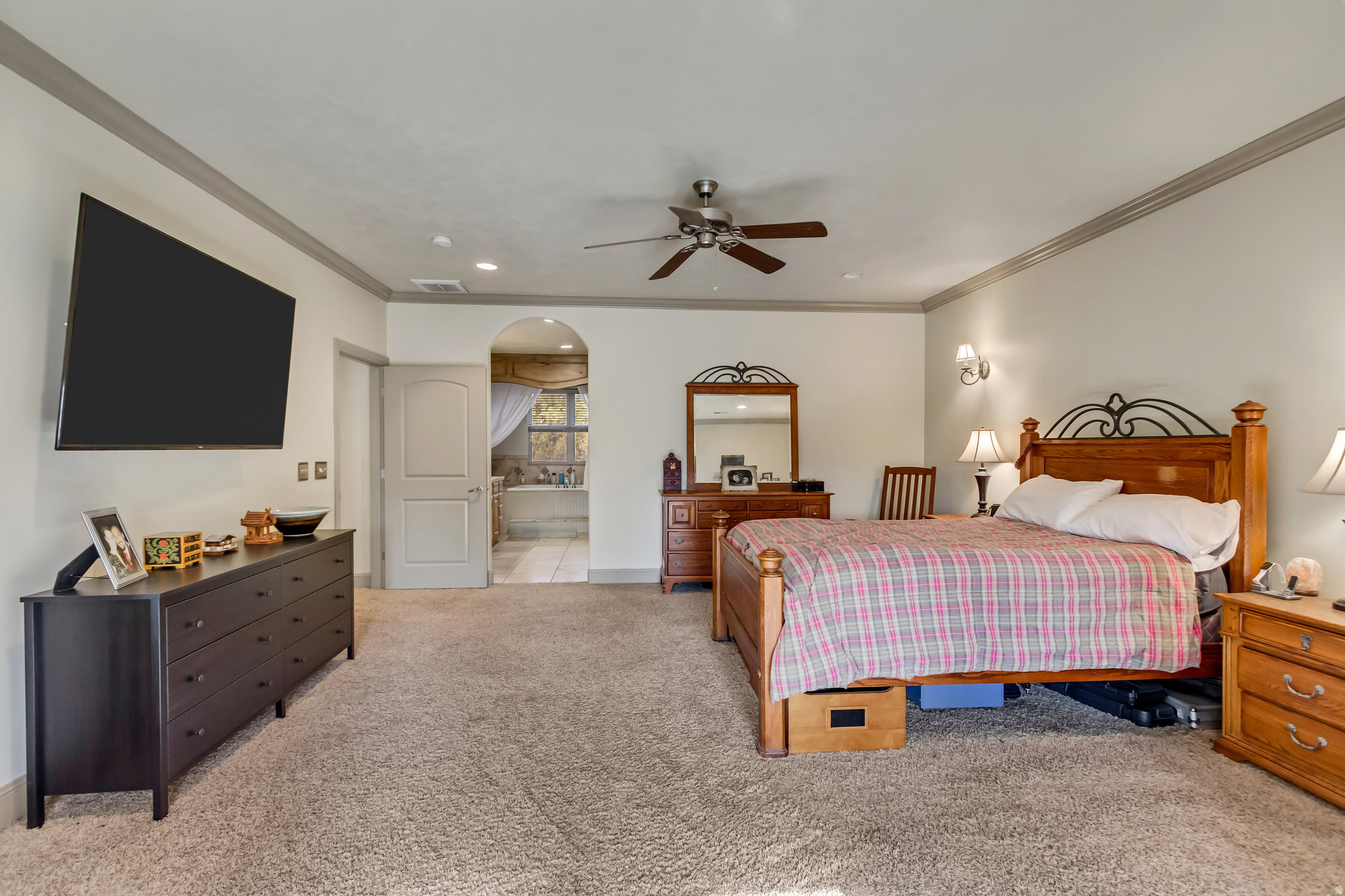 LEWIS PARK - Residential