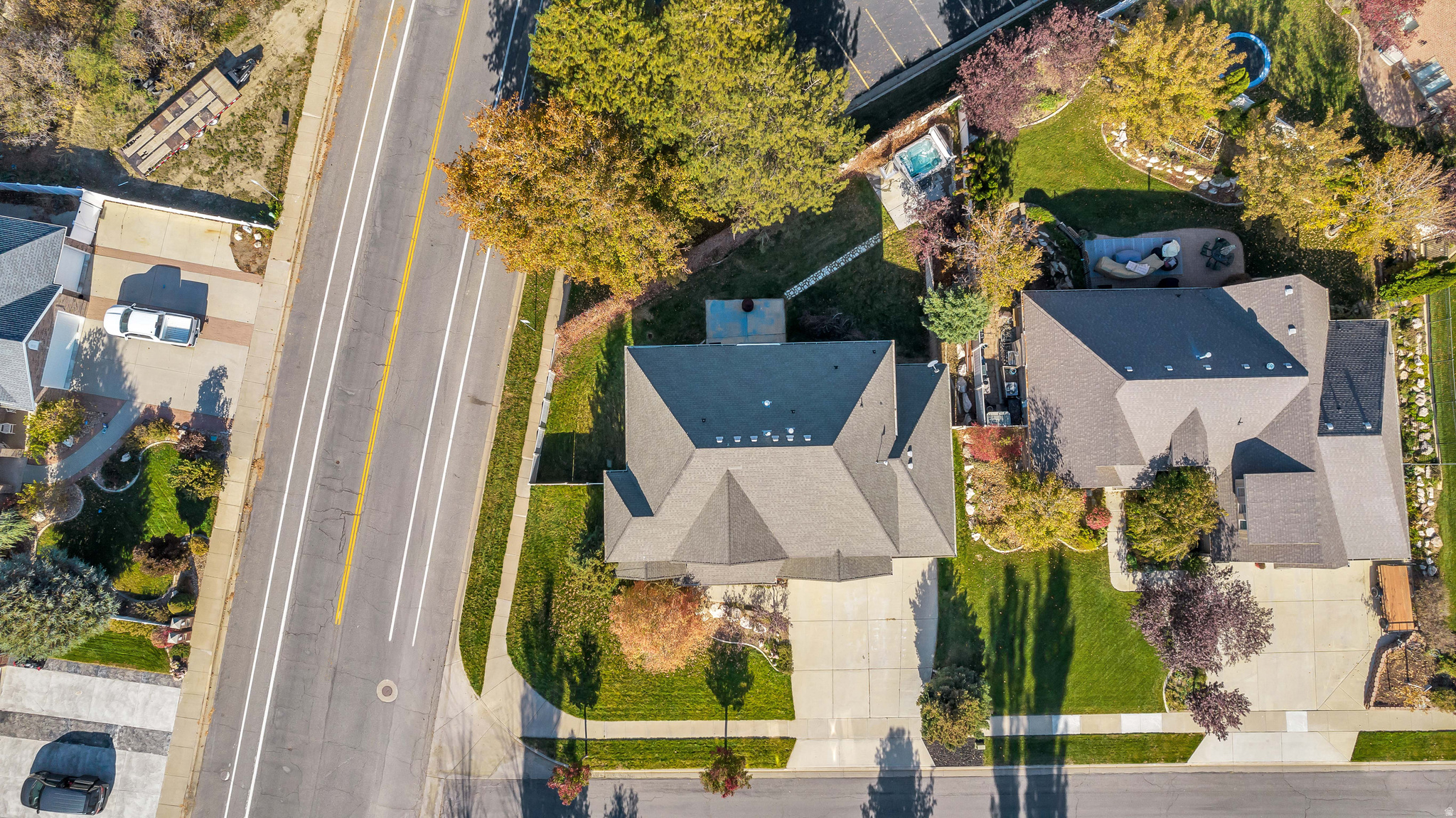 LEWIS PARK - Residential