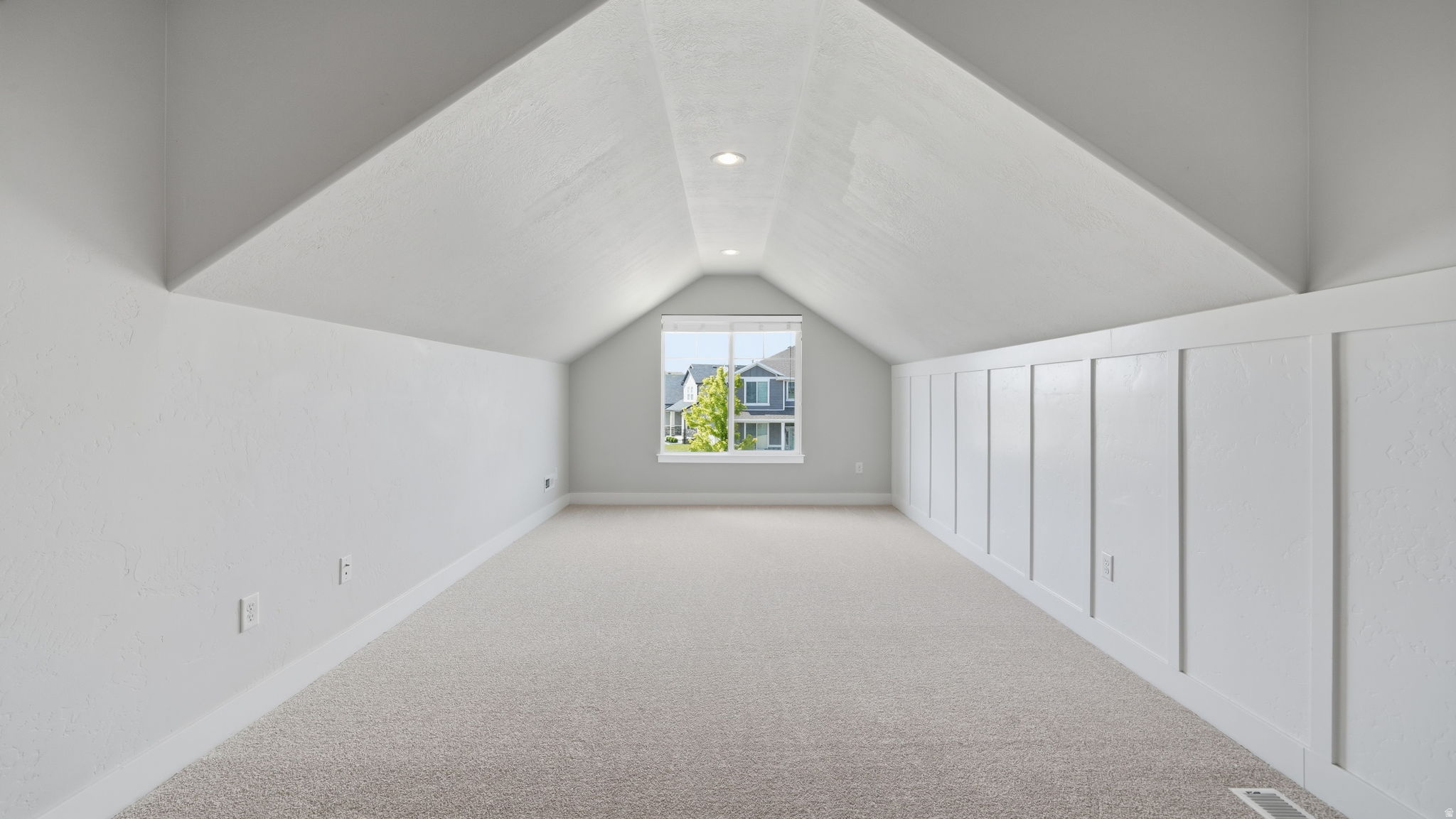 THE MEADOWS - Residential