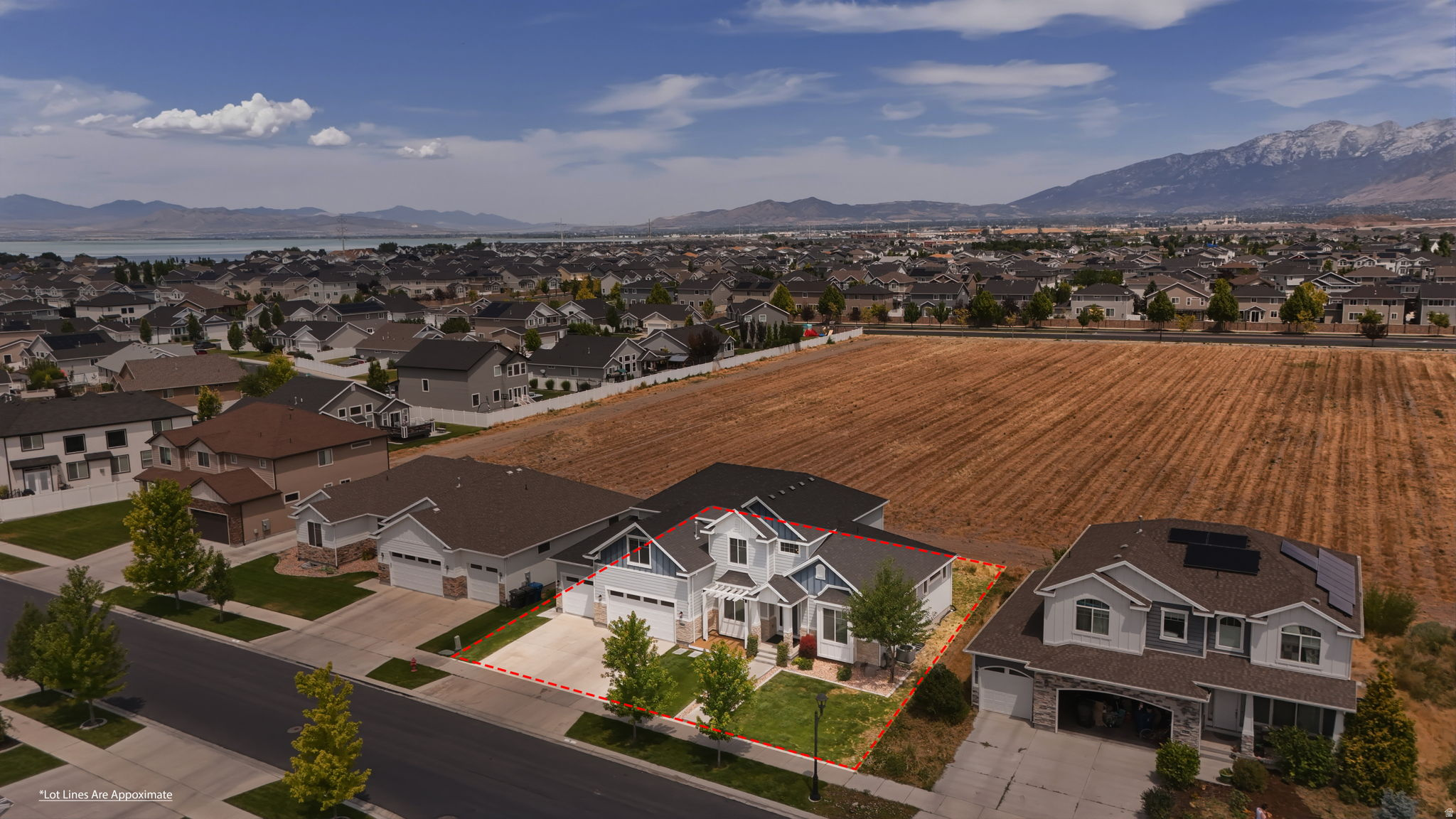 THE MEADOWS - Residential