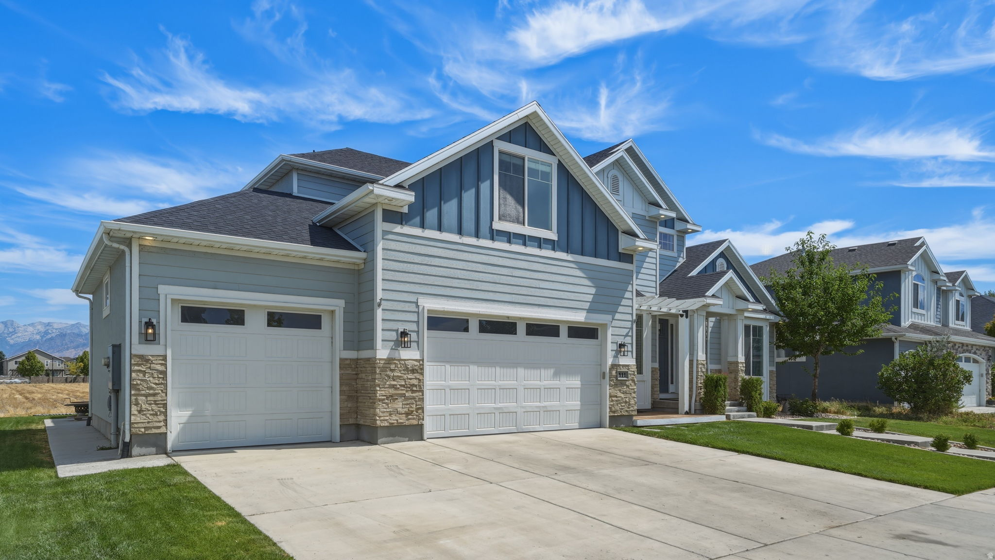 THE MEADOWS - Residential