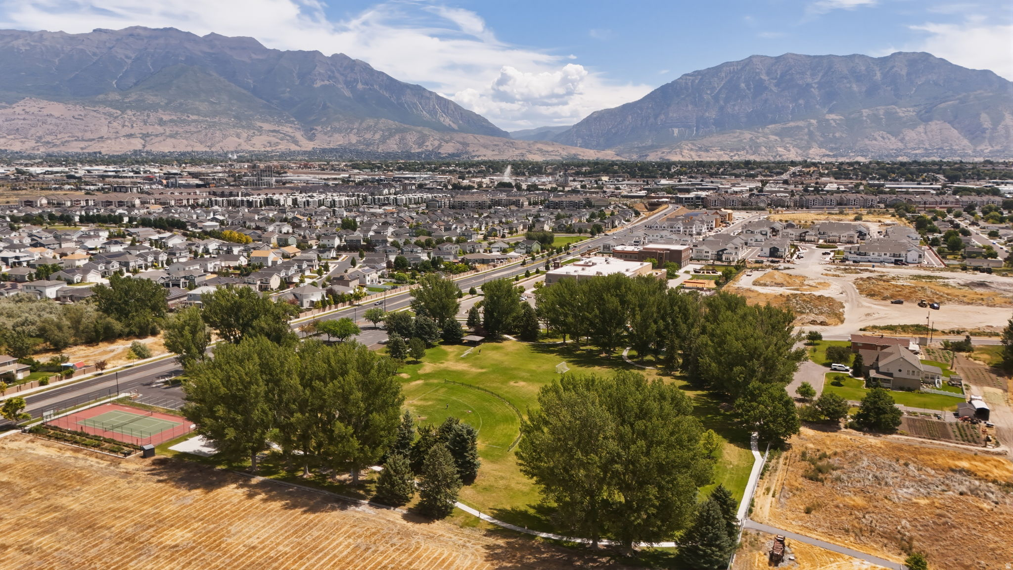 THE MEADOWS - Residential