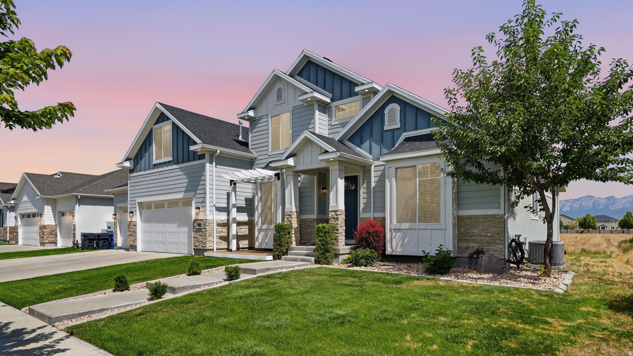 THE MEADOWS - Residential