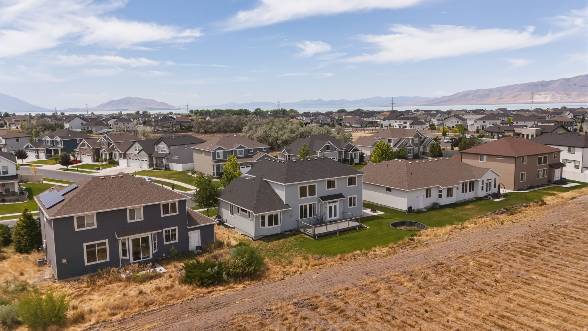 THE MEADOWS - Residential