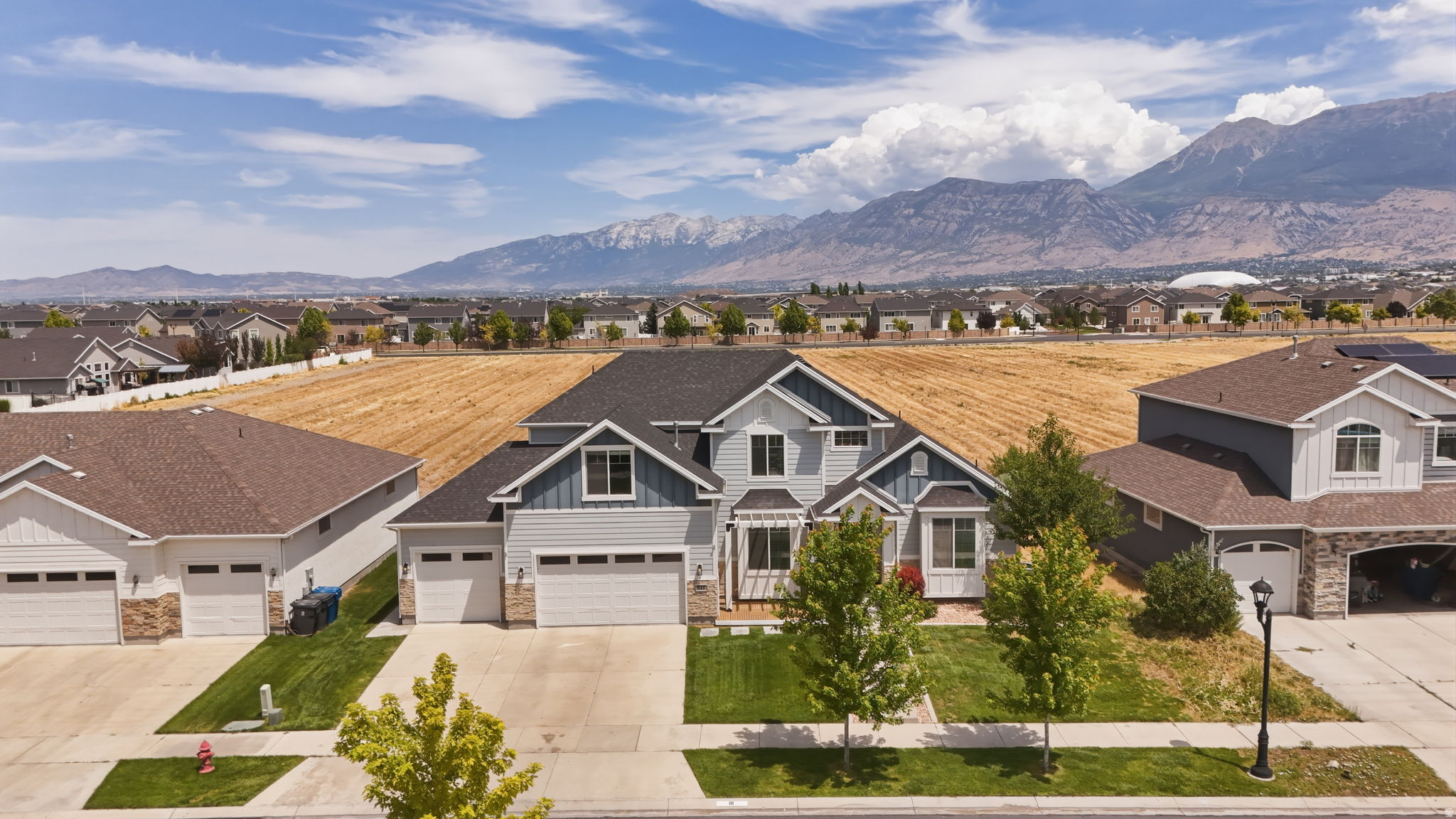 THE MEADOWS - Residential