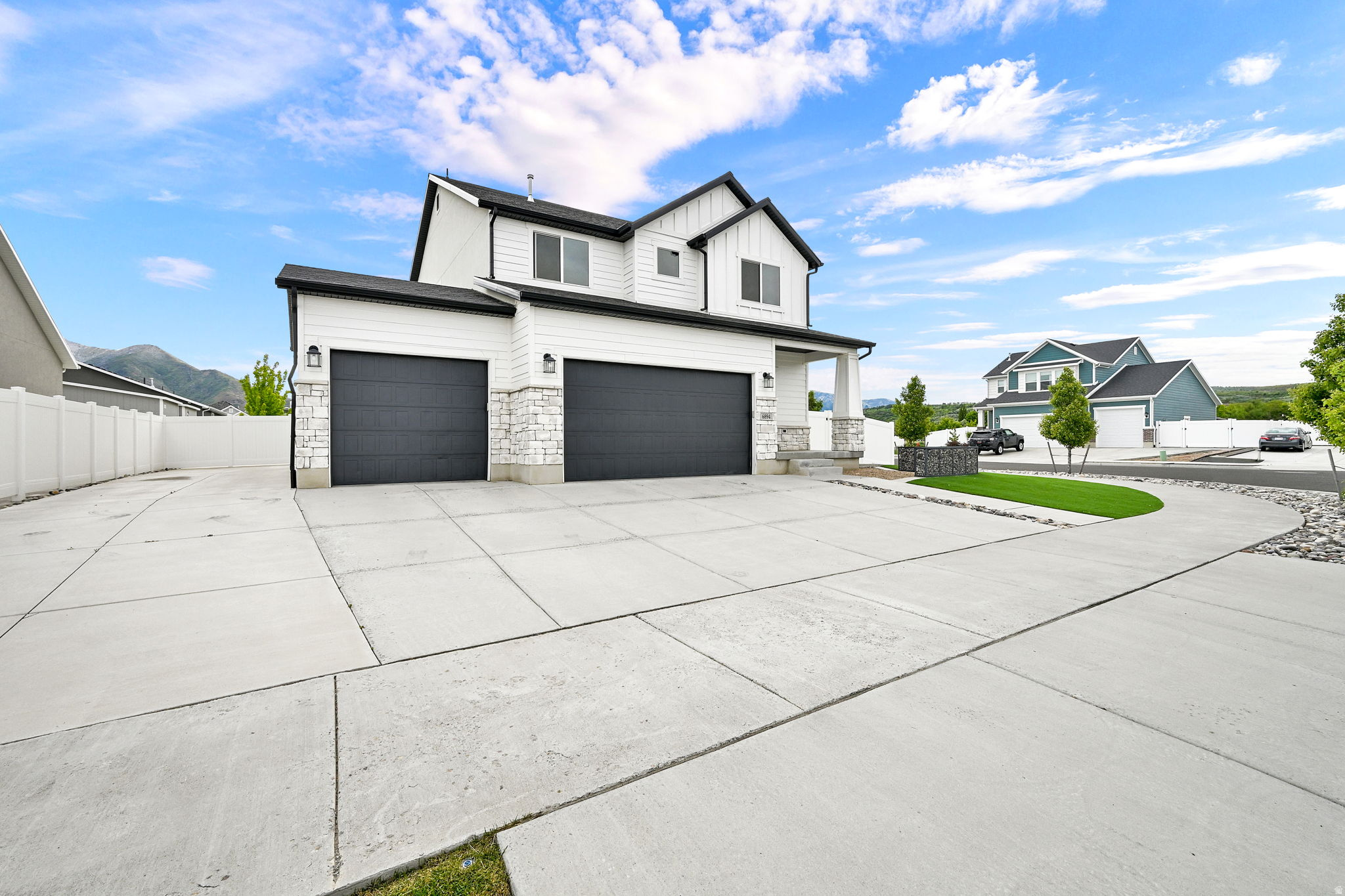 HARVEST PARK - Residential