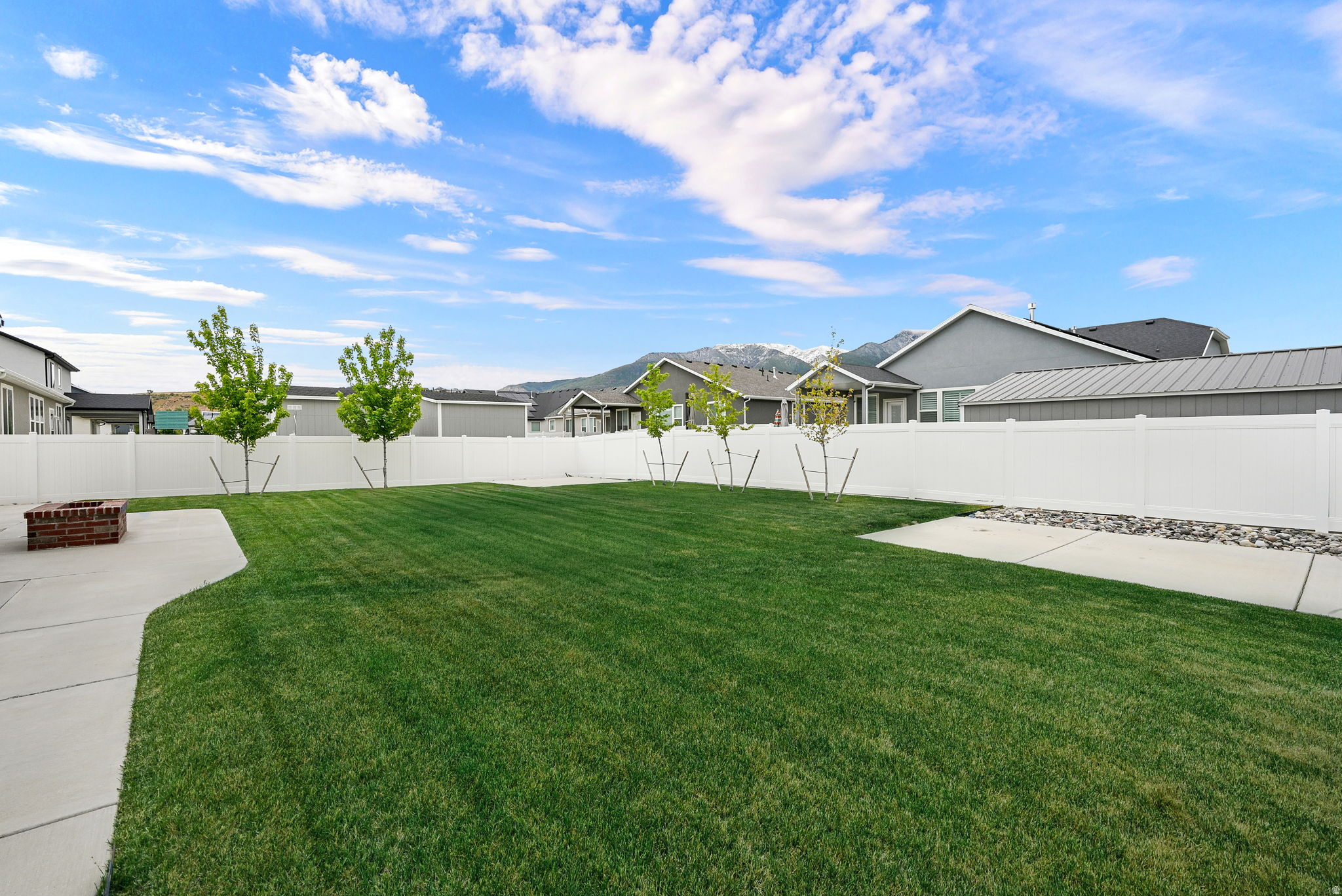 HARVEST PARK - Residential