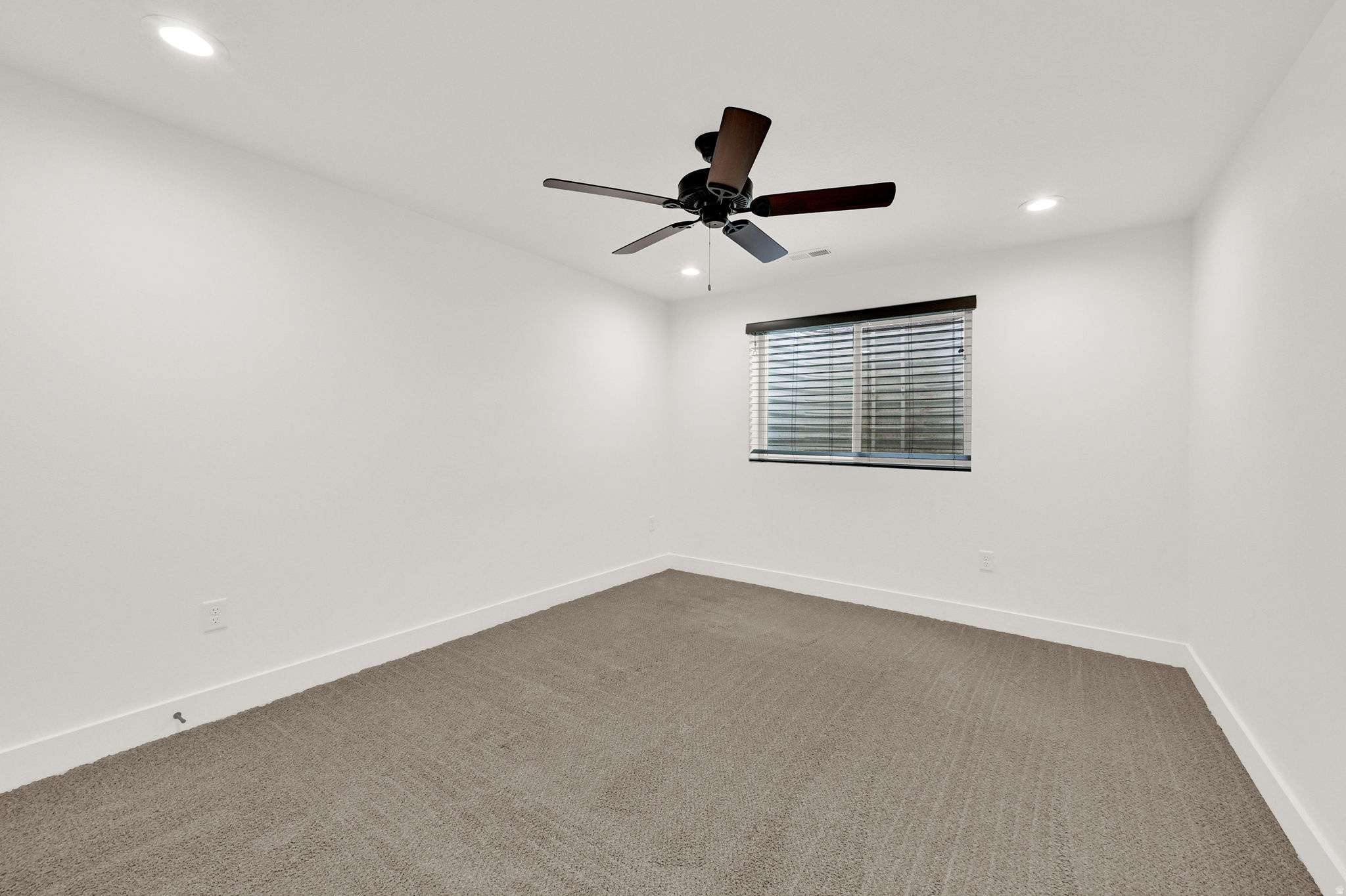 HARVEST PARK - Residential