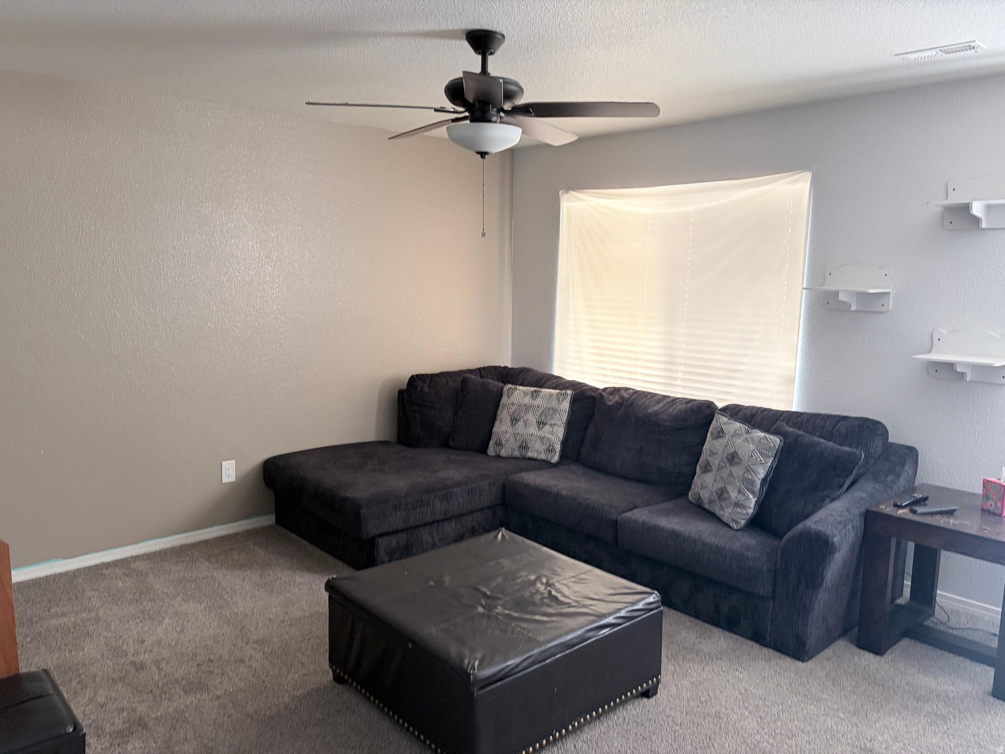JORDAN WILLOWS - Residential