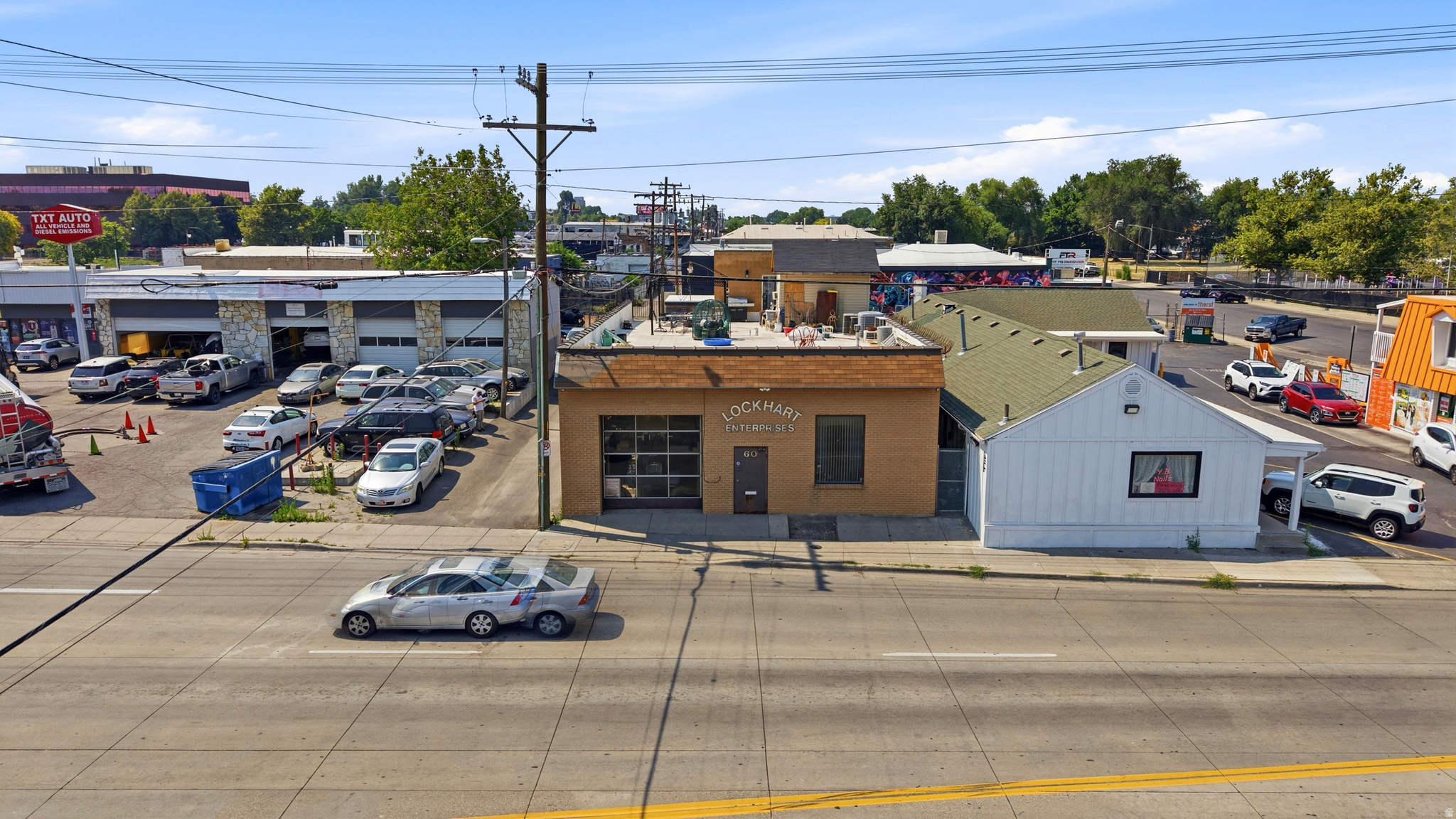 MONTANA - Commercial Sale