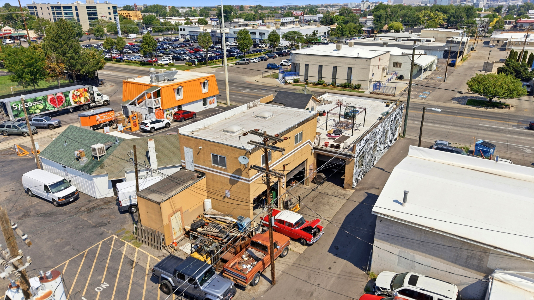 MONTANA - Commercial Sale