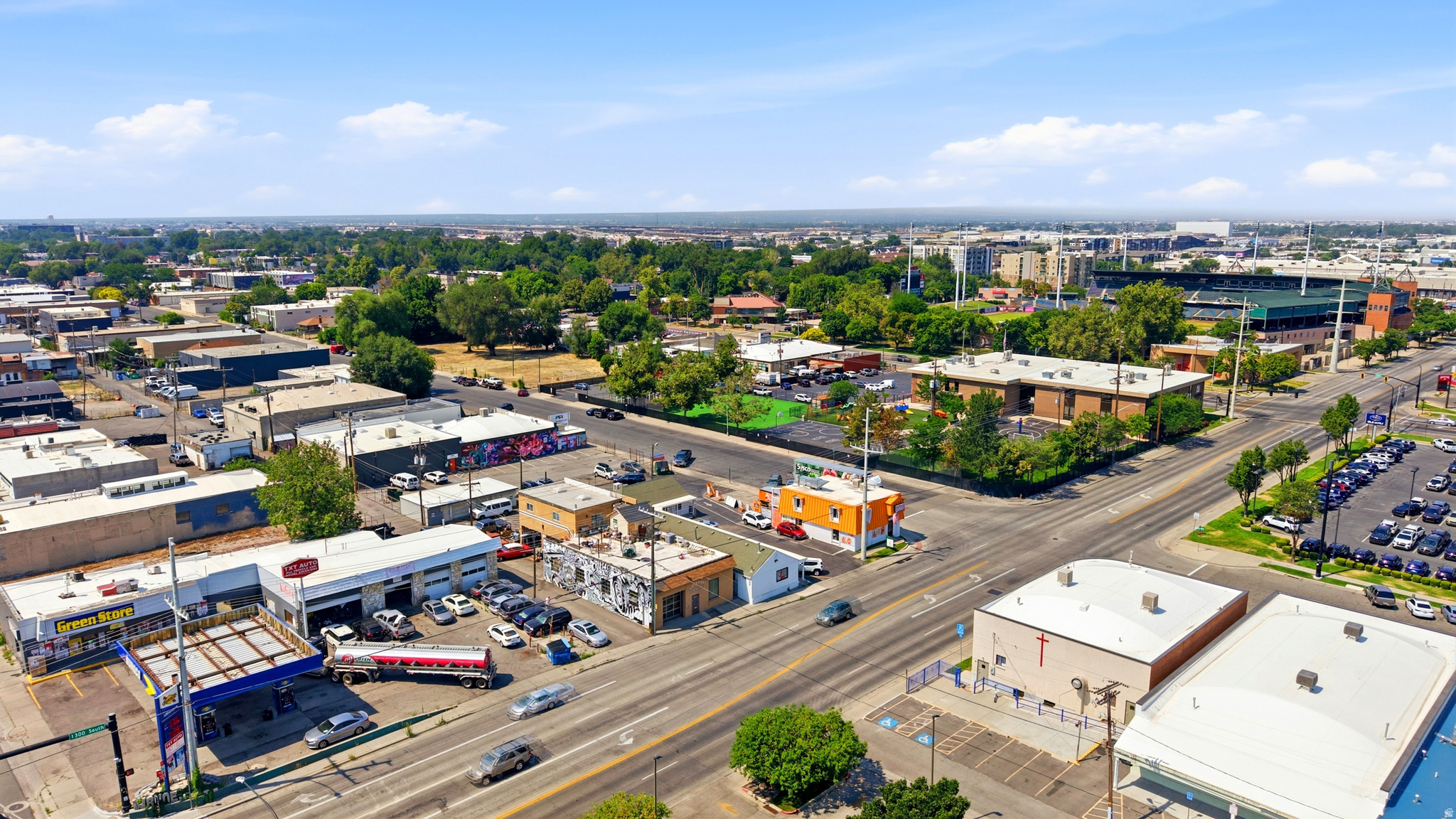 MONTANA - Commercial Sale