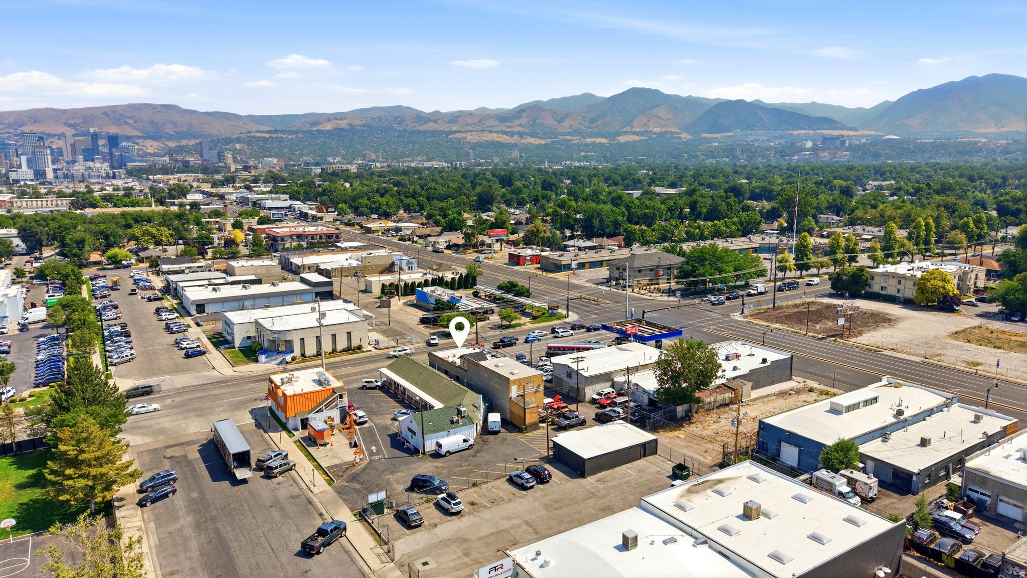MONTANA - Commercial Sale