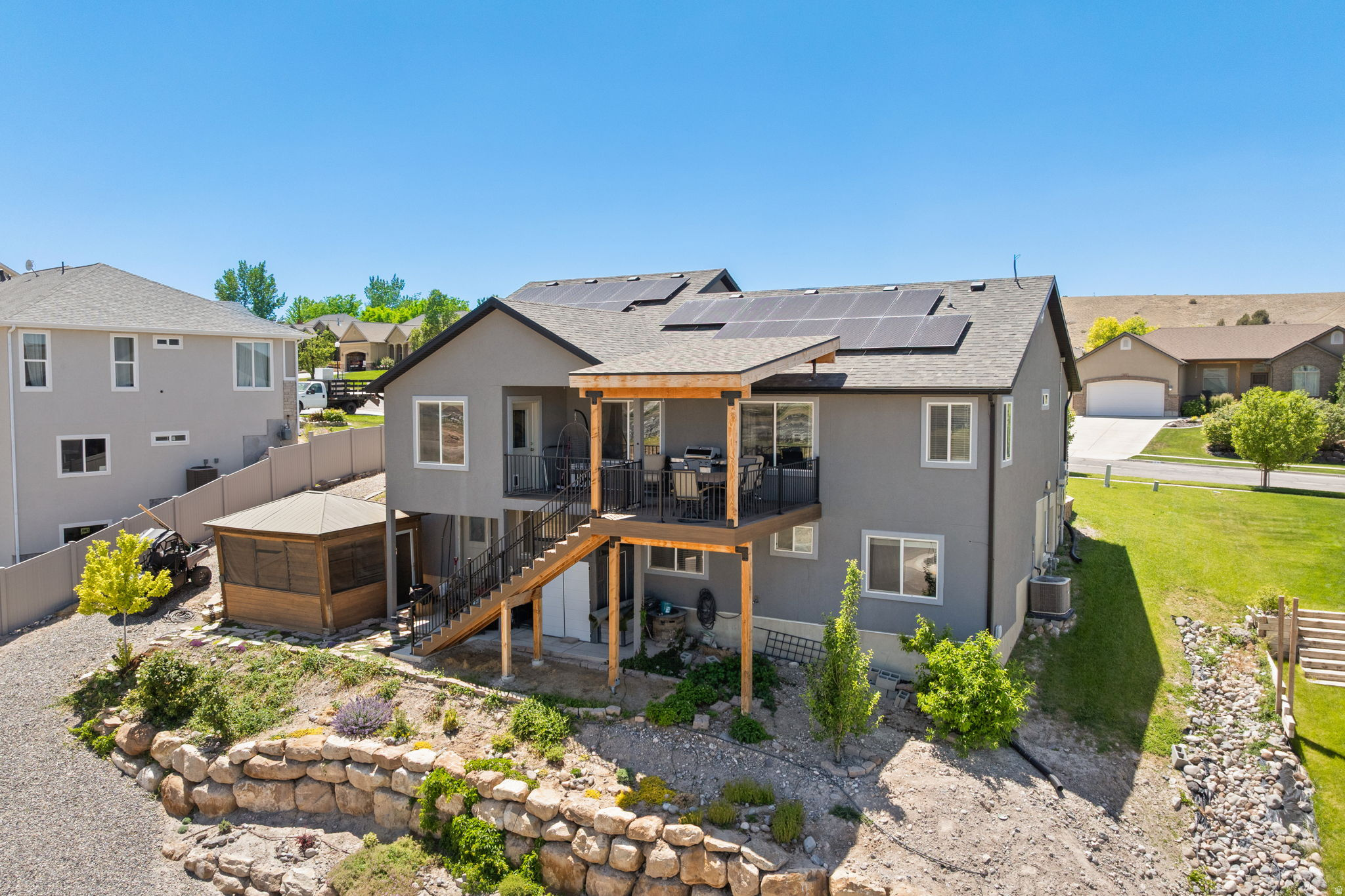 RIDGE - Residential