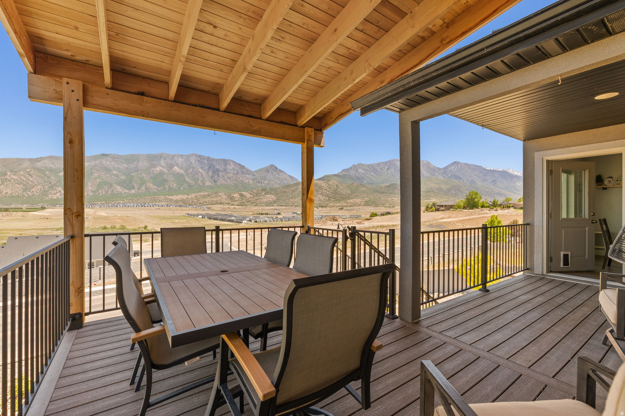 RIDGE - Residential