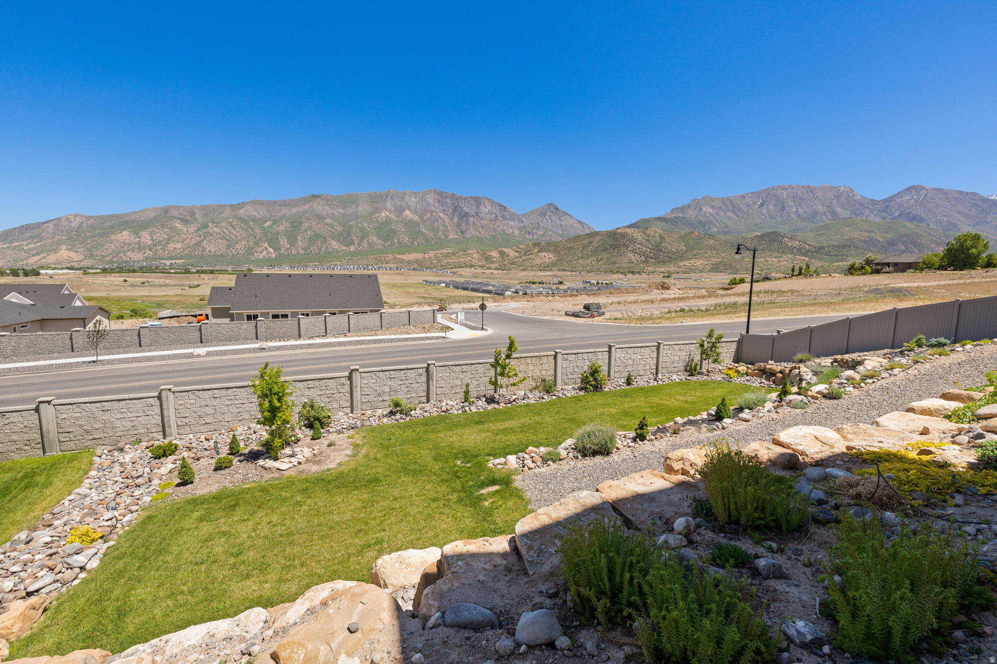 RIDGE - Residential
