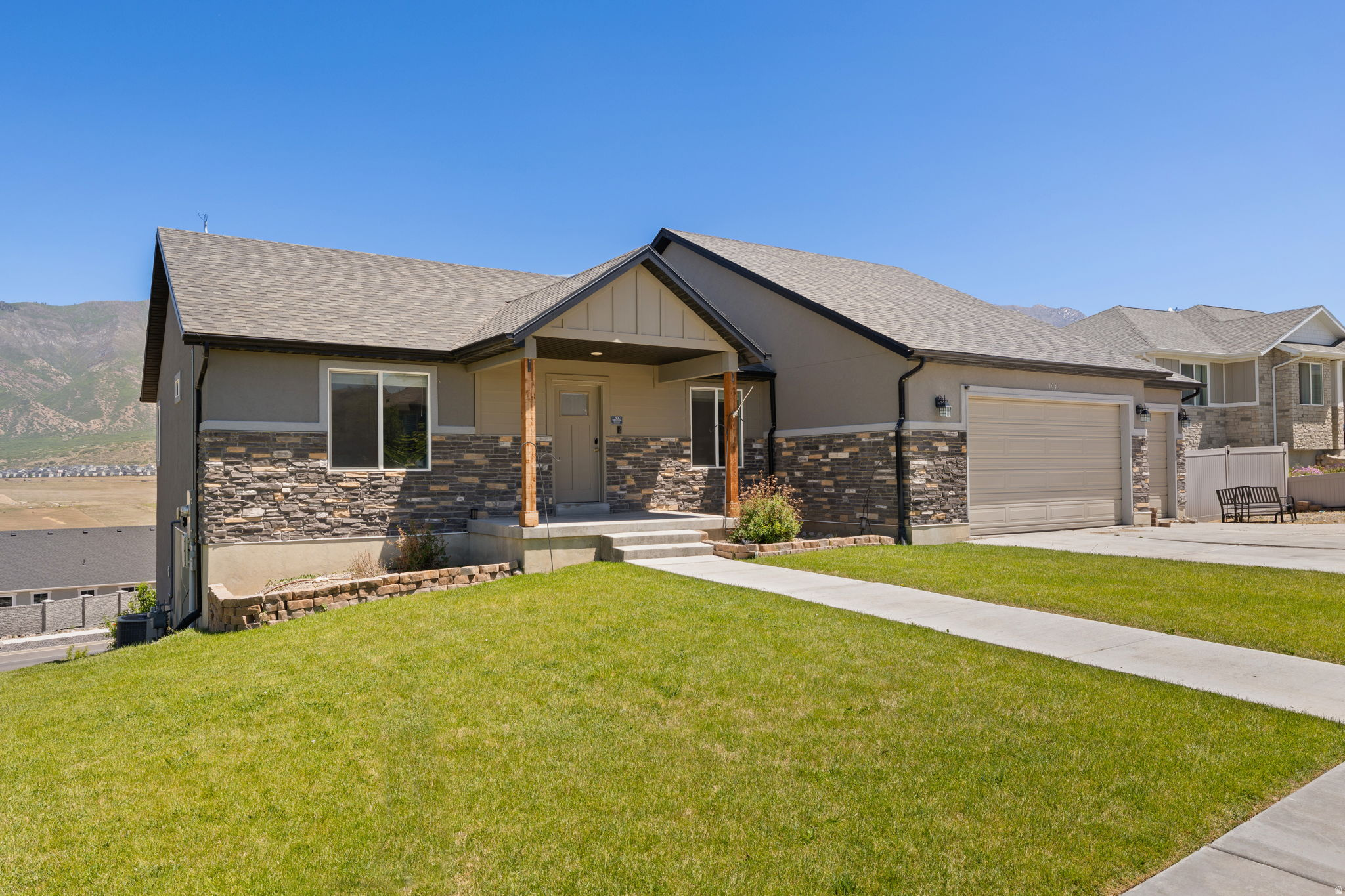 RIDGE - Residential
