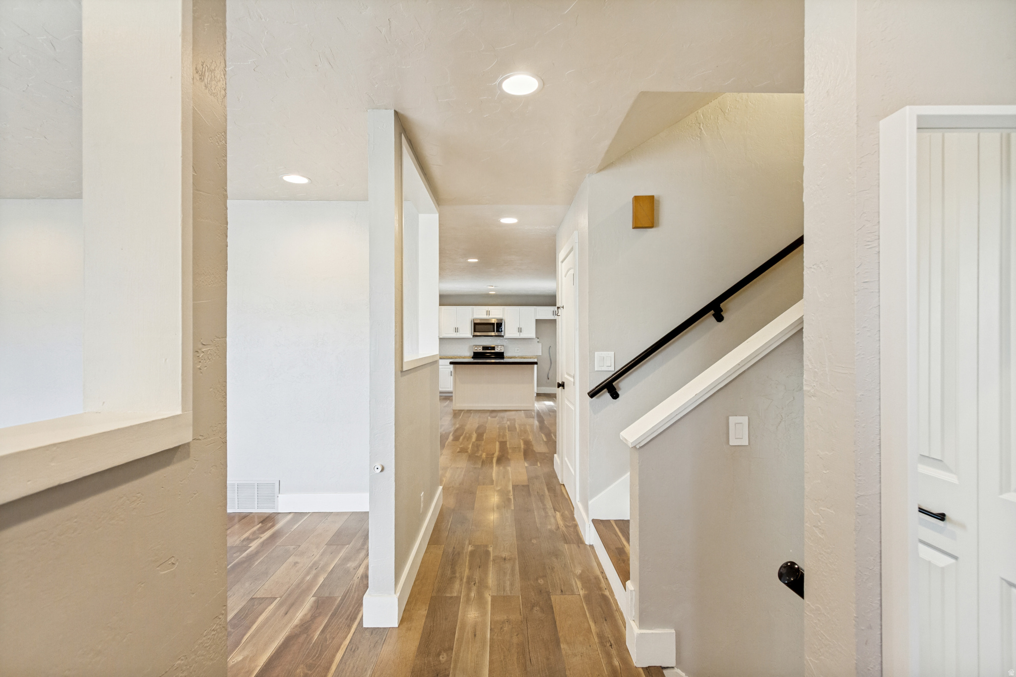 COLONIAL HEIGHTS - Residential