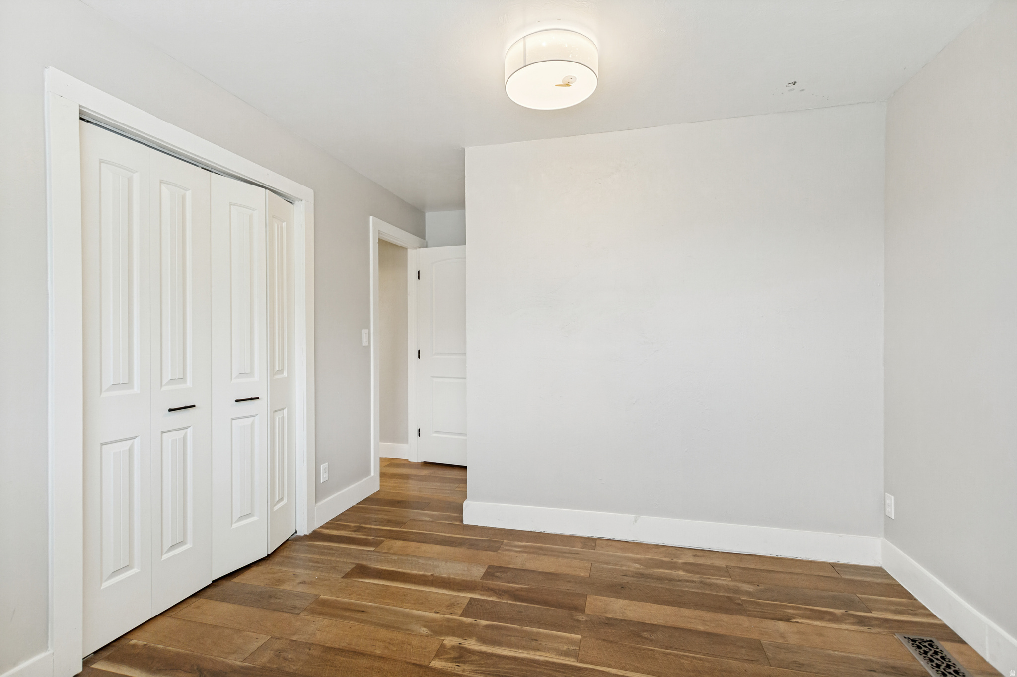 COLONIAL HEIGHTS - Residential