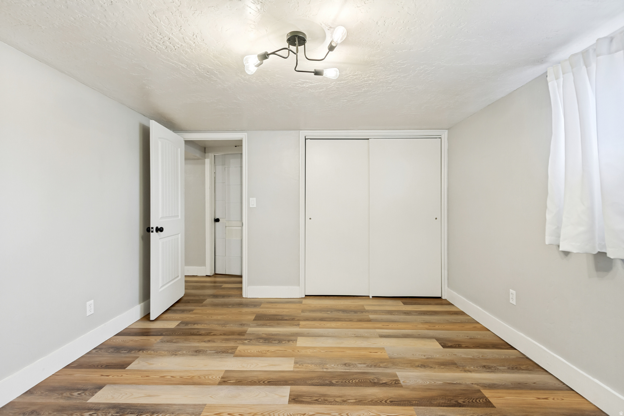 COLONIAL HEIGHTS - Residential
