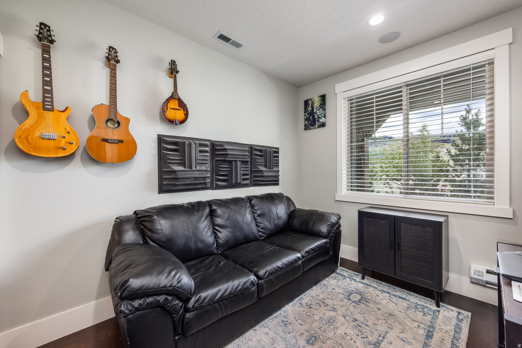 PARKS EDGE - Residential