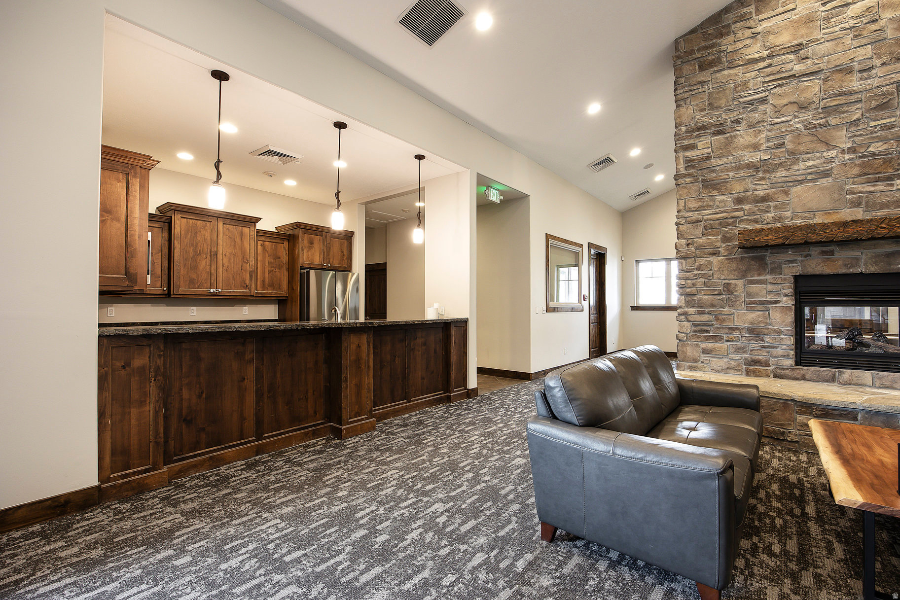PARKS EDGE - Residential