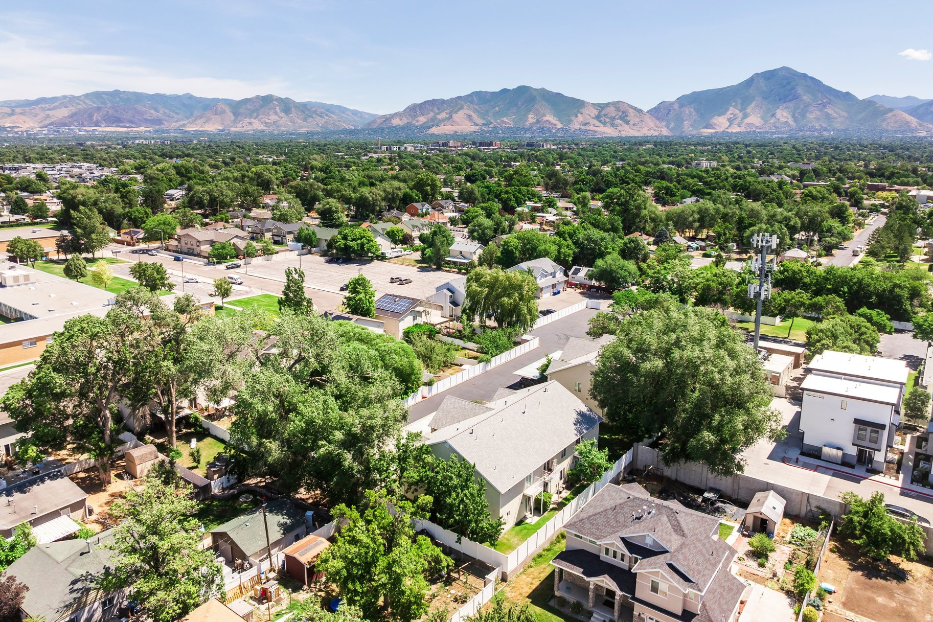 GRANITE POINTE PHASE 3 CONDO - Residential