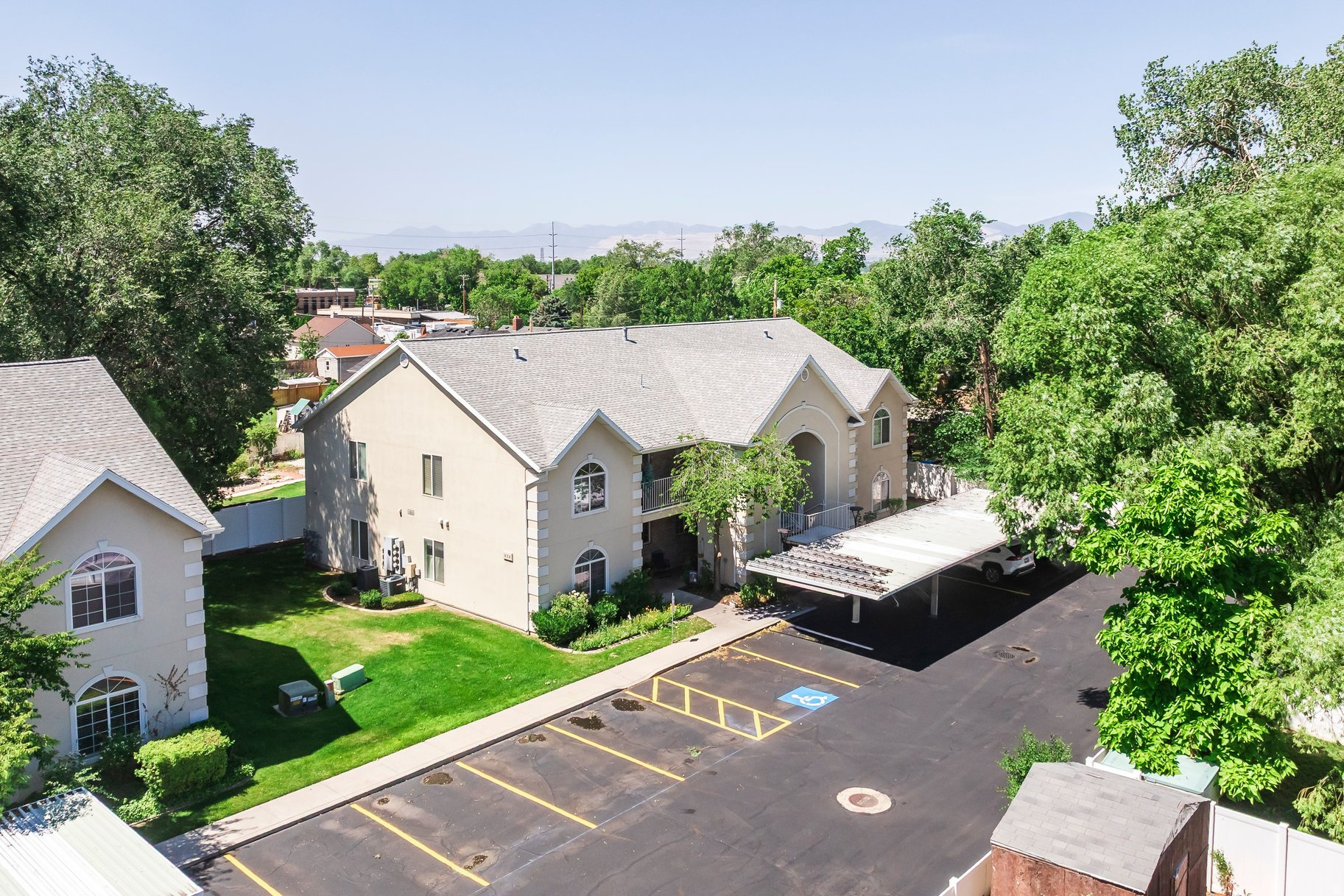 GRANITE POINTE PHASE 3 CONDO - Residential
