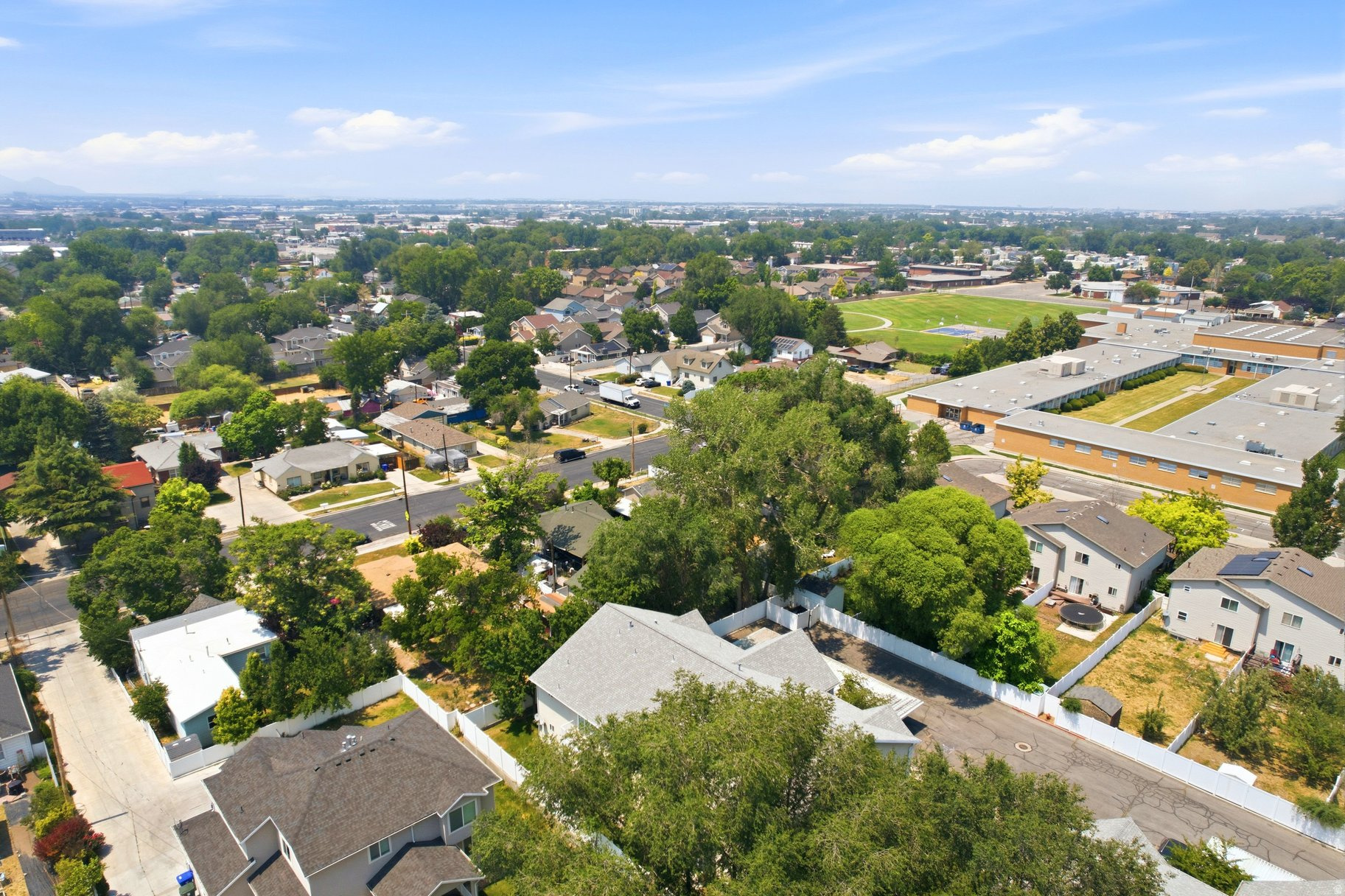 GRANITE POINTE PHASE 3 CONDO - Residential
