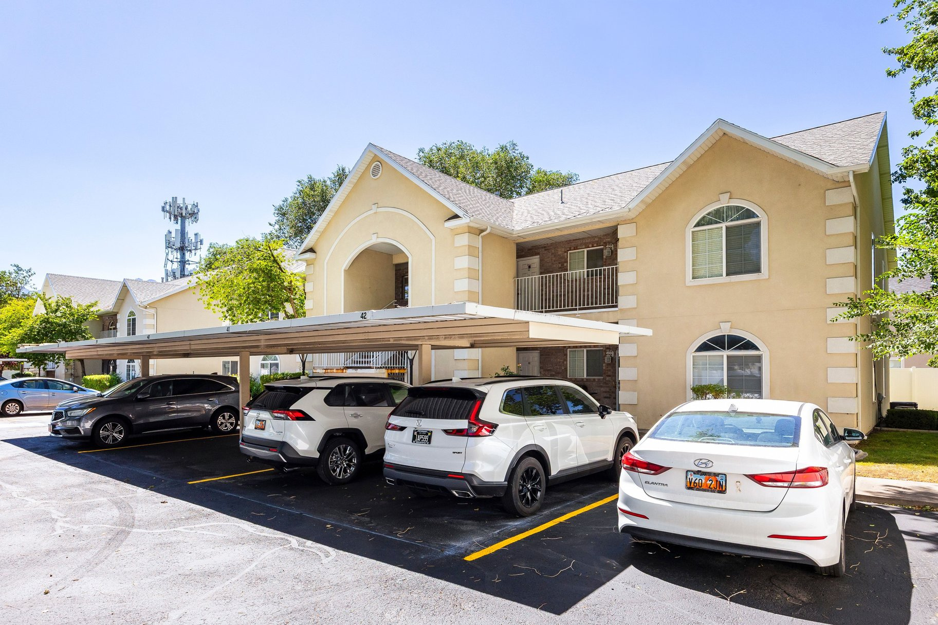 GRANITE POINTE PHASE 3 CONDO - Residential