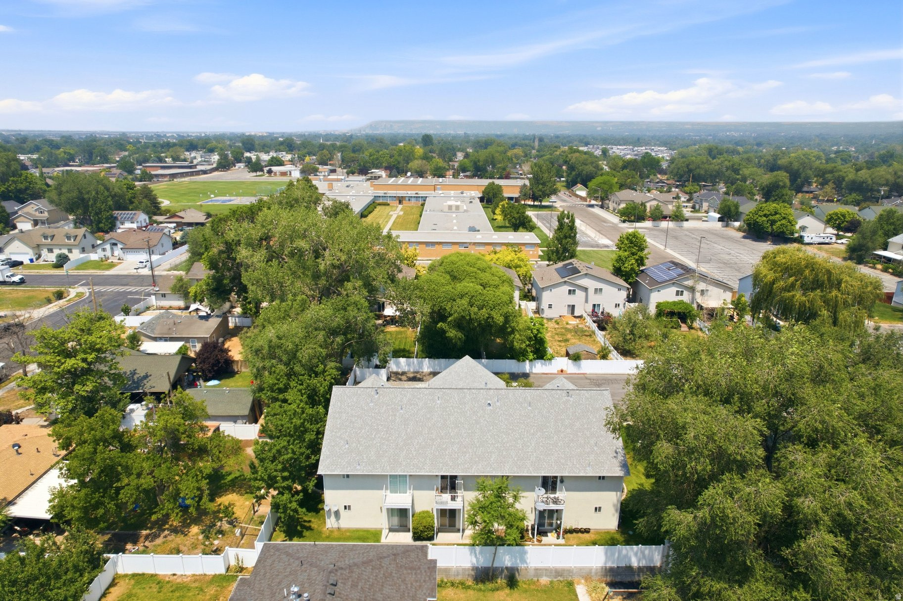 GRANITE POINTE PHASE 3 CONDO - Residential