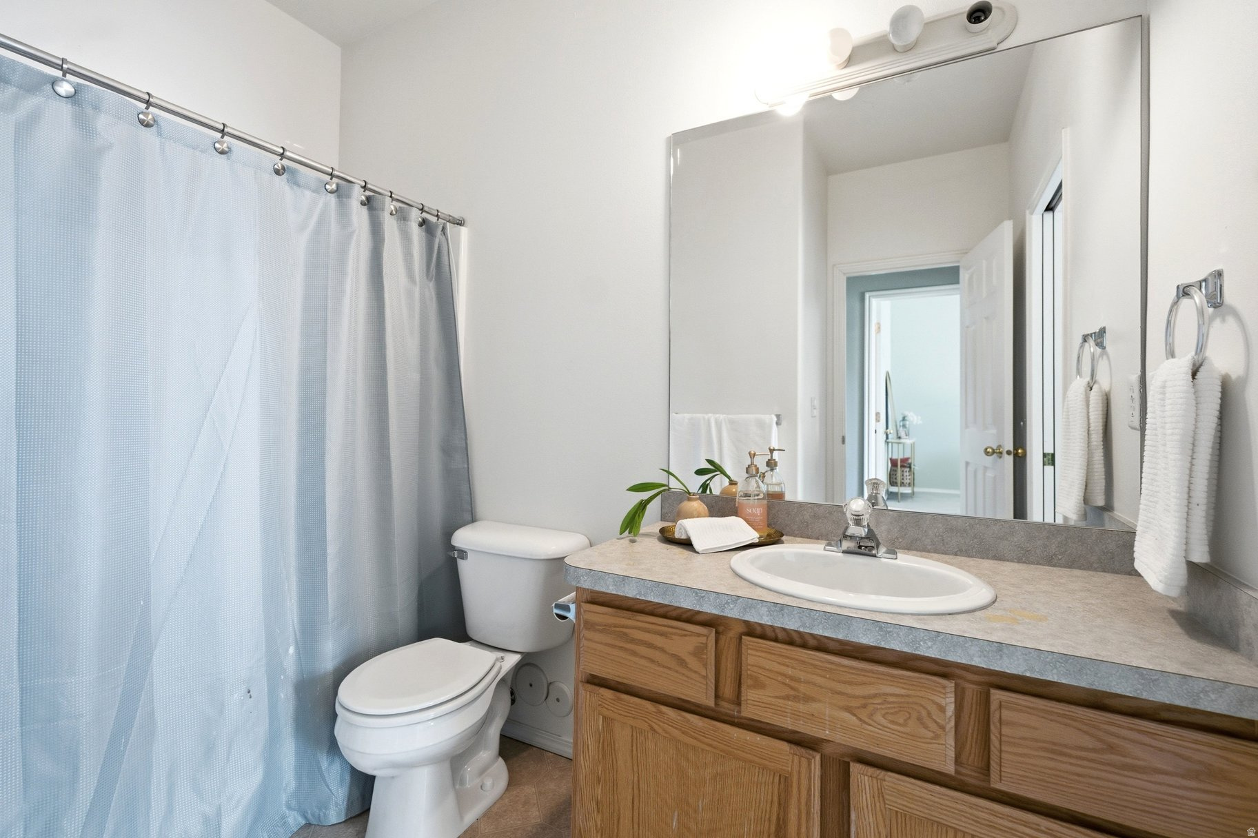 GRANITE POINTE PHASE 3 CONDO - Residential