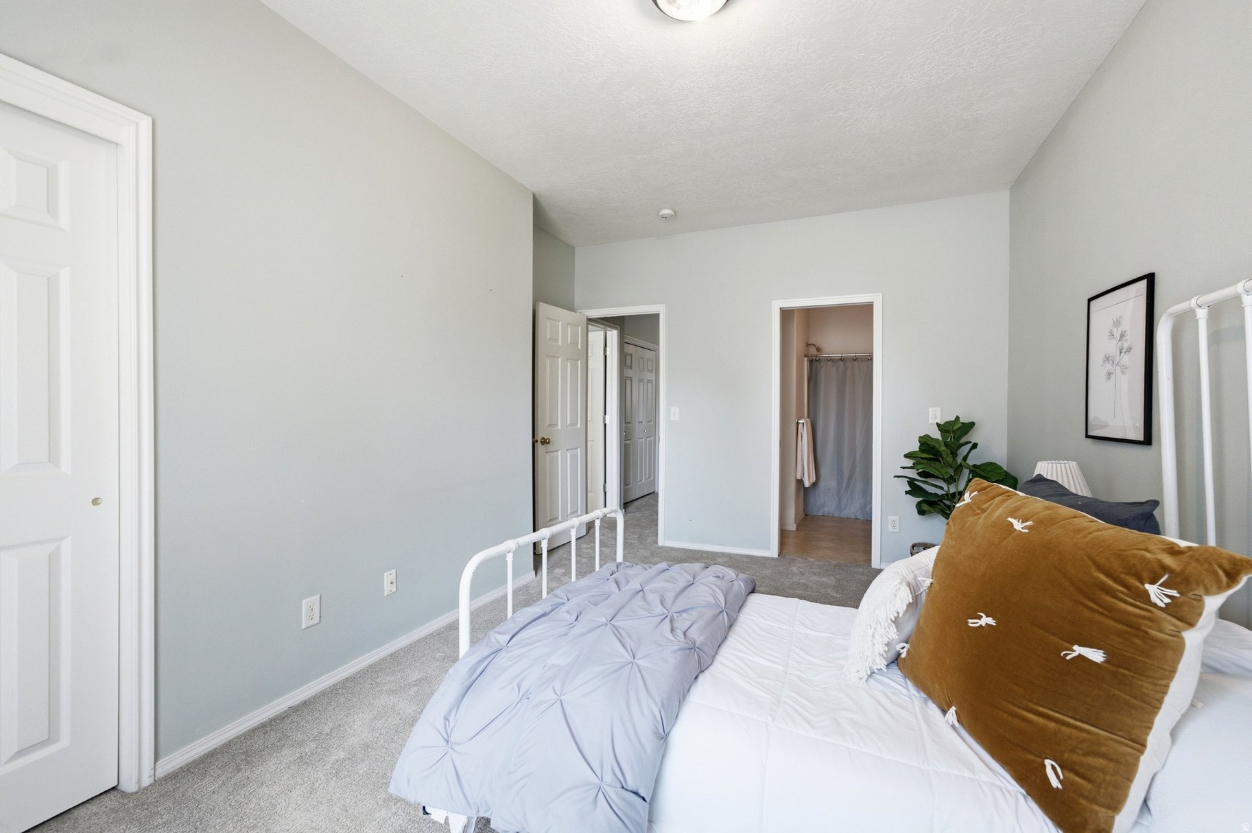 GRANITE POINTE PHASE 3 CONDO - Residential