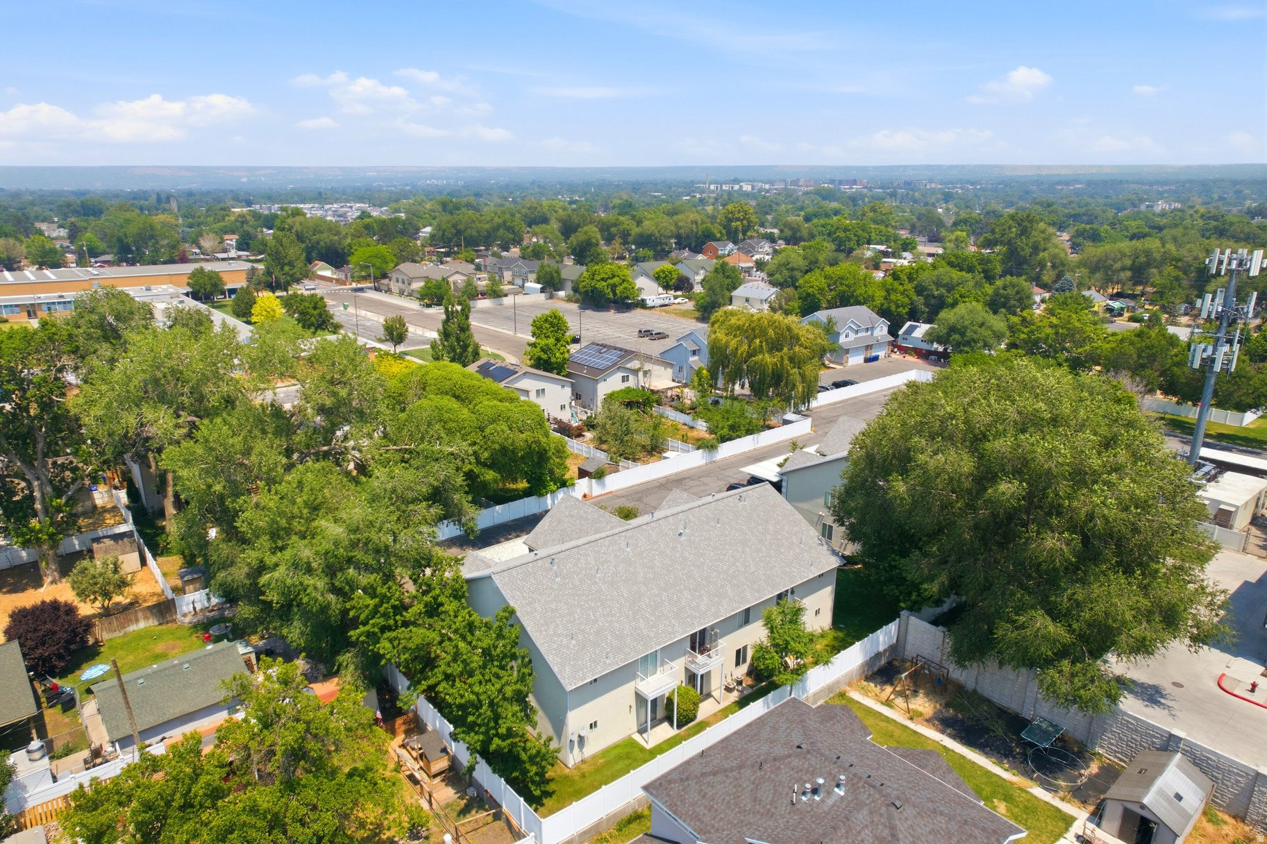 GRANITE POINTE PHASE 3 CONDO - Residential