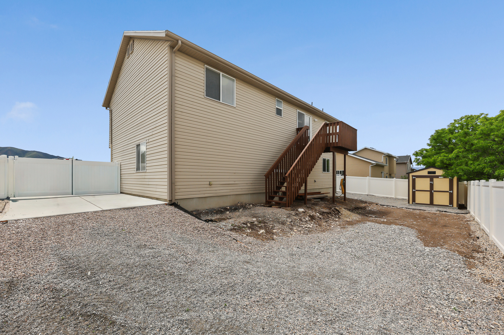 WEST POINT MEADOWS - Residential